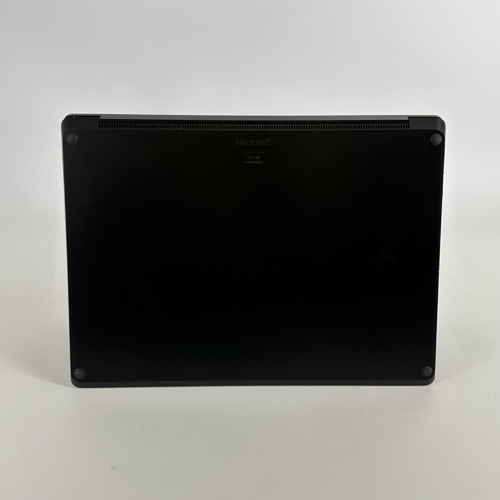 Microsoft Surface Laptop 5 13.5 2K TOUCH 2.5 GHz i5-1245U 16GB 512GB Very Good