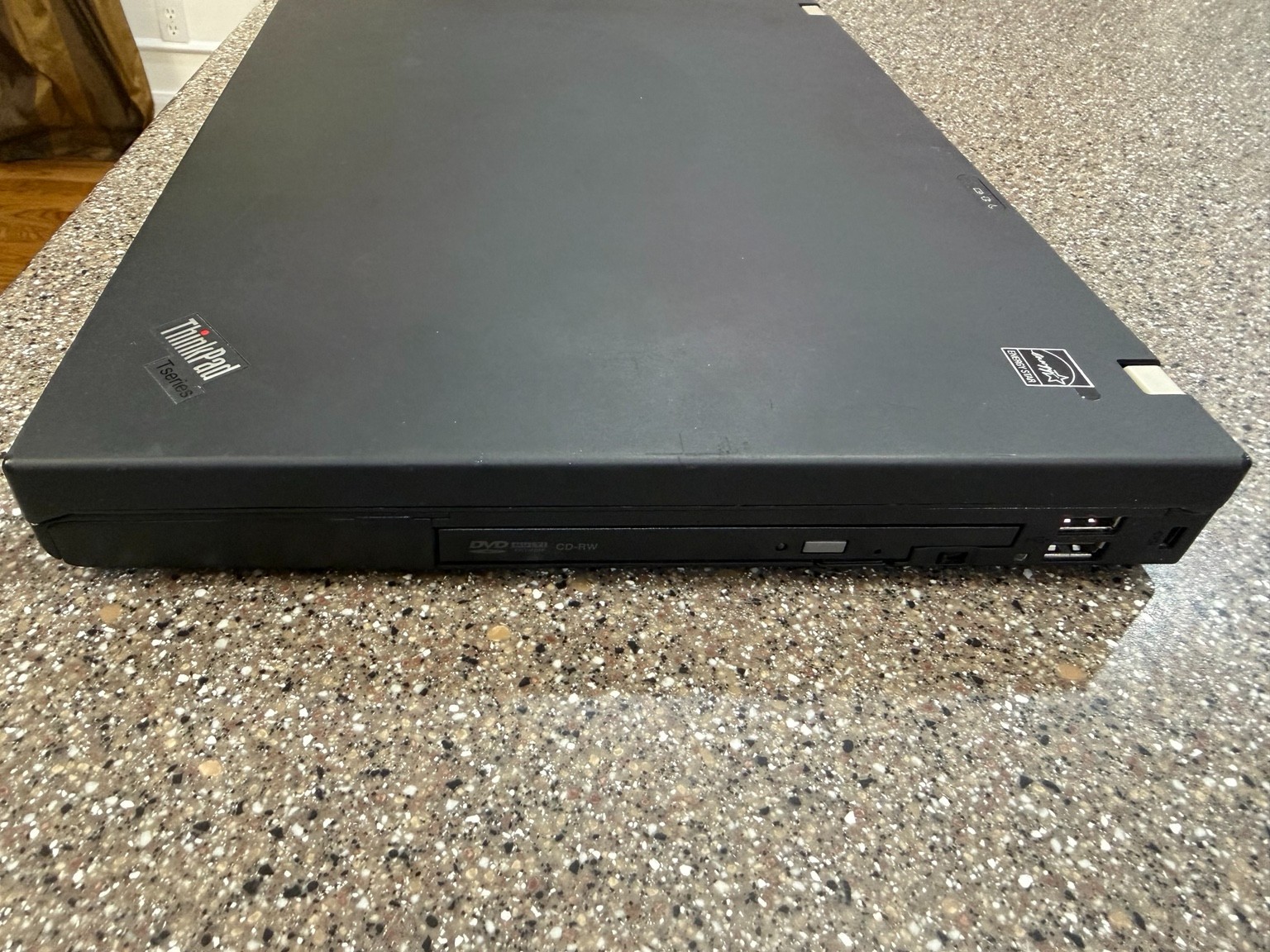 Rare Lenovo ThinkPad T61p 15.4″ WUXGA 1920×1200 T7800 4GB Win10 Pro Quadro FX570