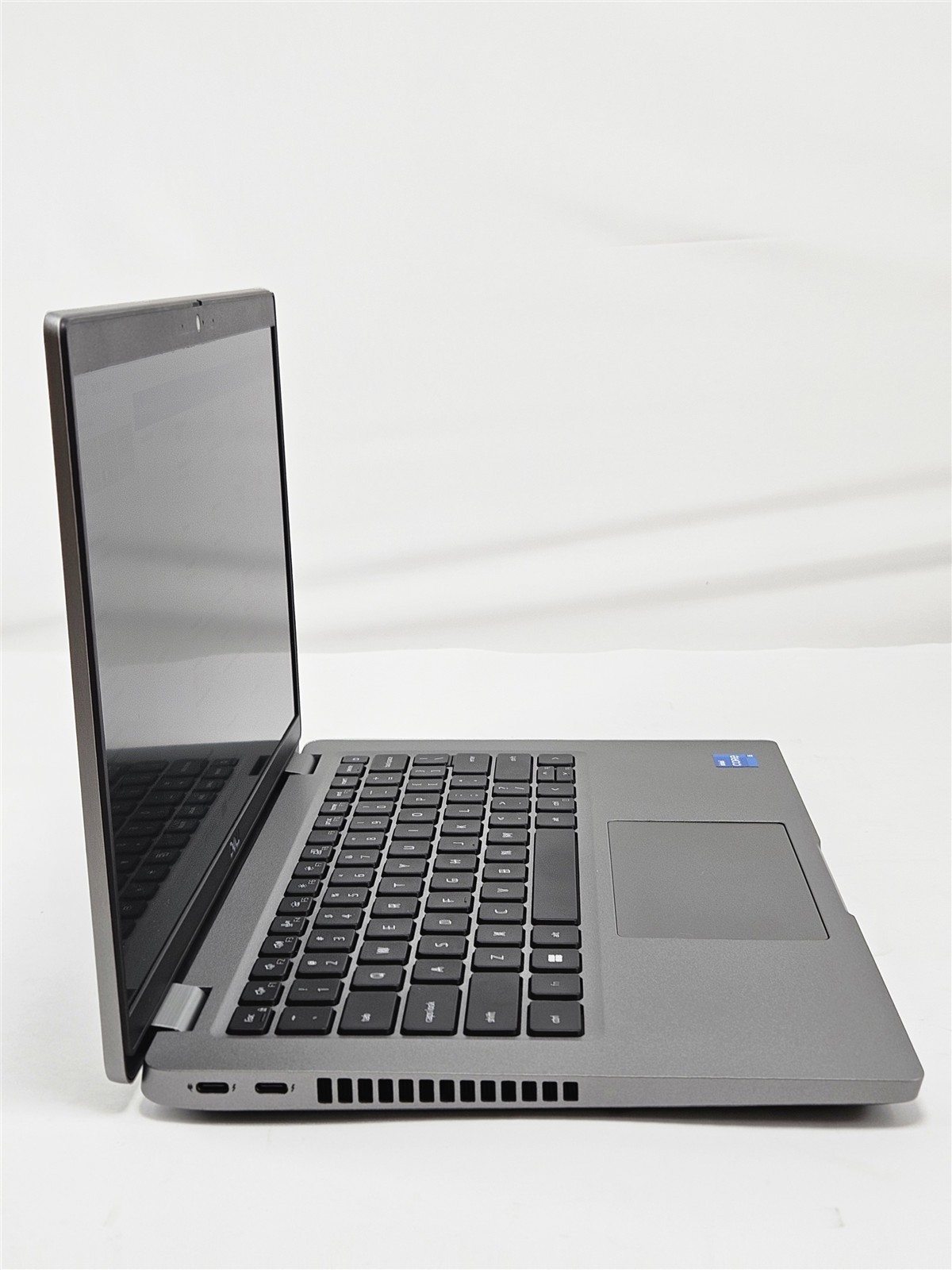 Dell Latitude 5430 14″ Core i5-1245U 8GB 256GB SSD Thunderbolt 4