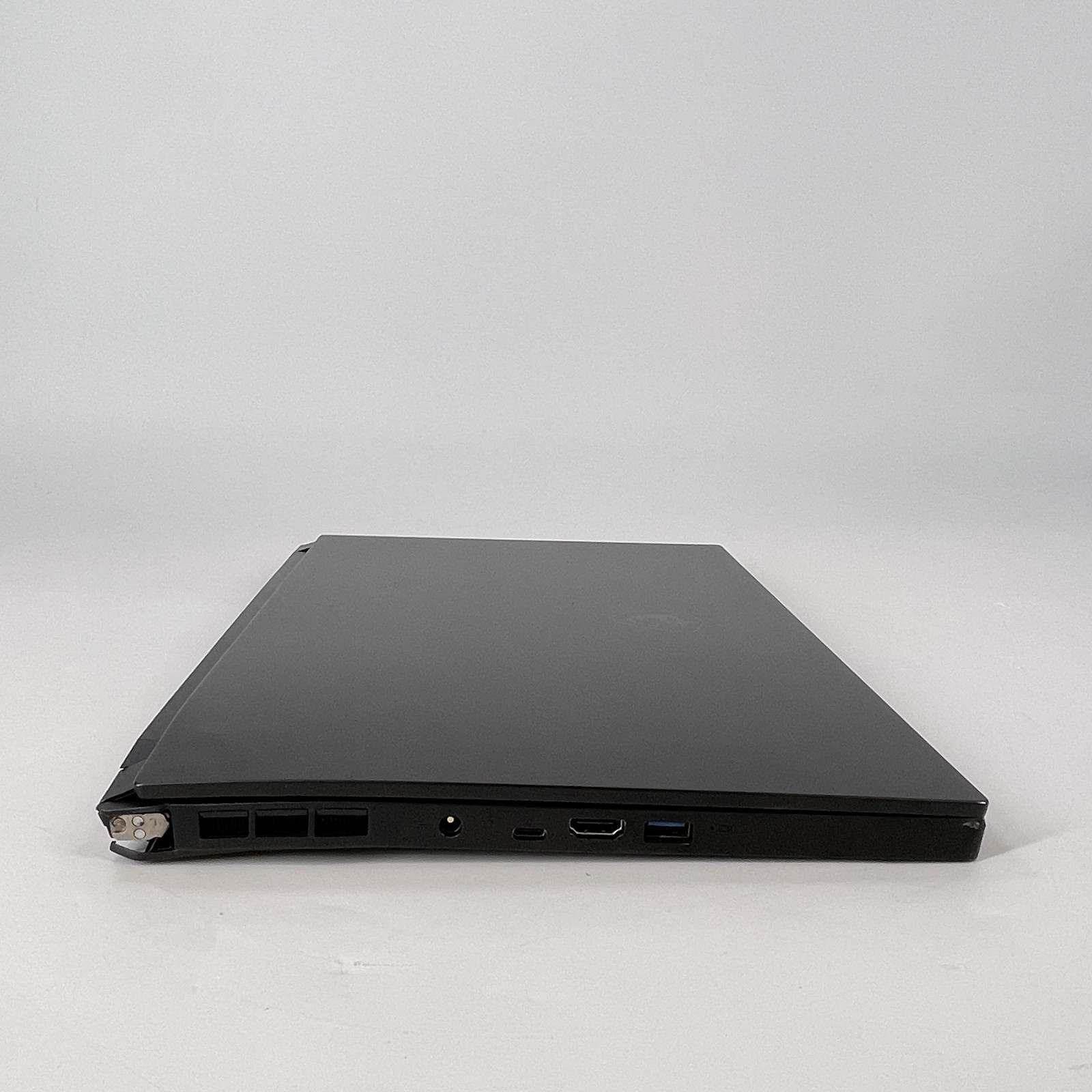 MSI Stealth GS66 15.6 144Hz FHD i7-10750H 2.60GHz 16GB 512GB SSD RTX 2060 Fair