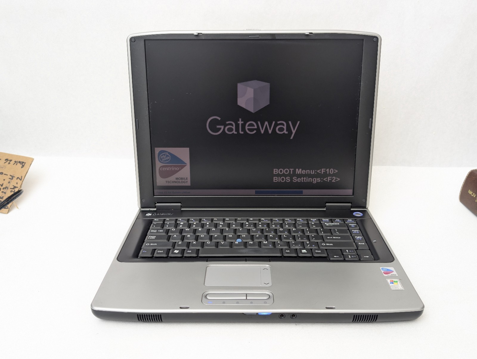 GATEWAY MA1 M460E Pentium M 512mb No HDD, OS, POWER ADAPTER Boots To BIOS