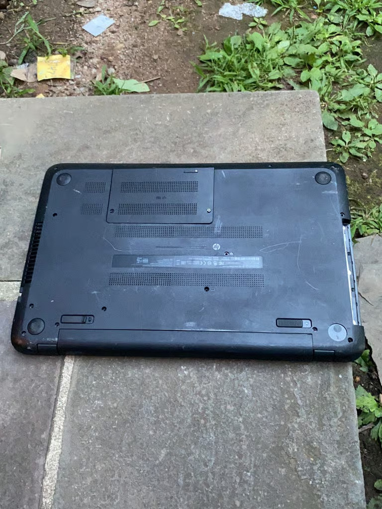 3x HP Laptop Lot – 15-f233wm, 6910p & 6560b | Untested | For Parts | As-Is
