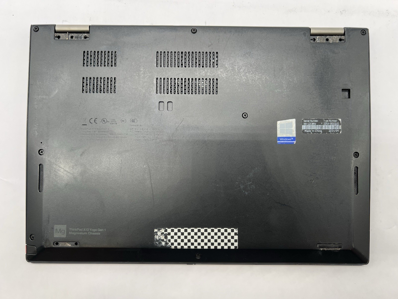 Lenovo ThinkPad X13 Yoga Gen 1-i7-10510U-1.80GHz-16GB RAM-512GB NVMe-No OS/AC