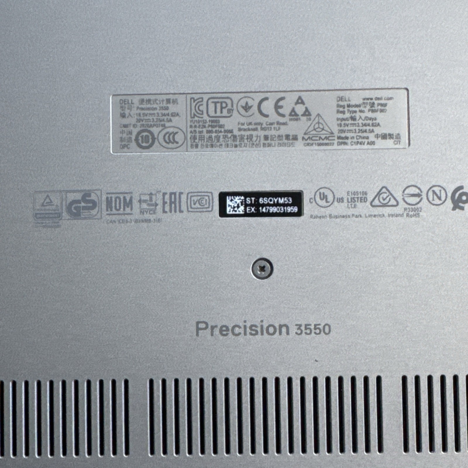 Dell Precision 3550 i5-10310 4core/8thread/256GB M.2 SSD/16GB/ Win 11 pro