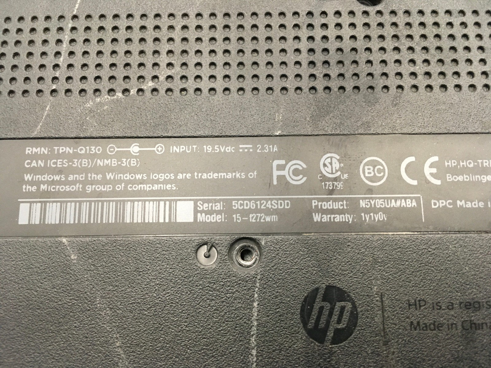 HP 15 F272WM – FOR PARTS/NO POWER – INTEL PENTIUM – NO RAM – NO OS – READ – BB !