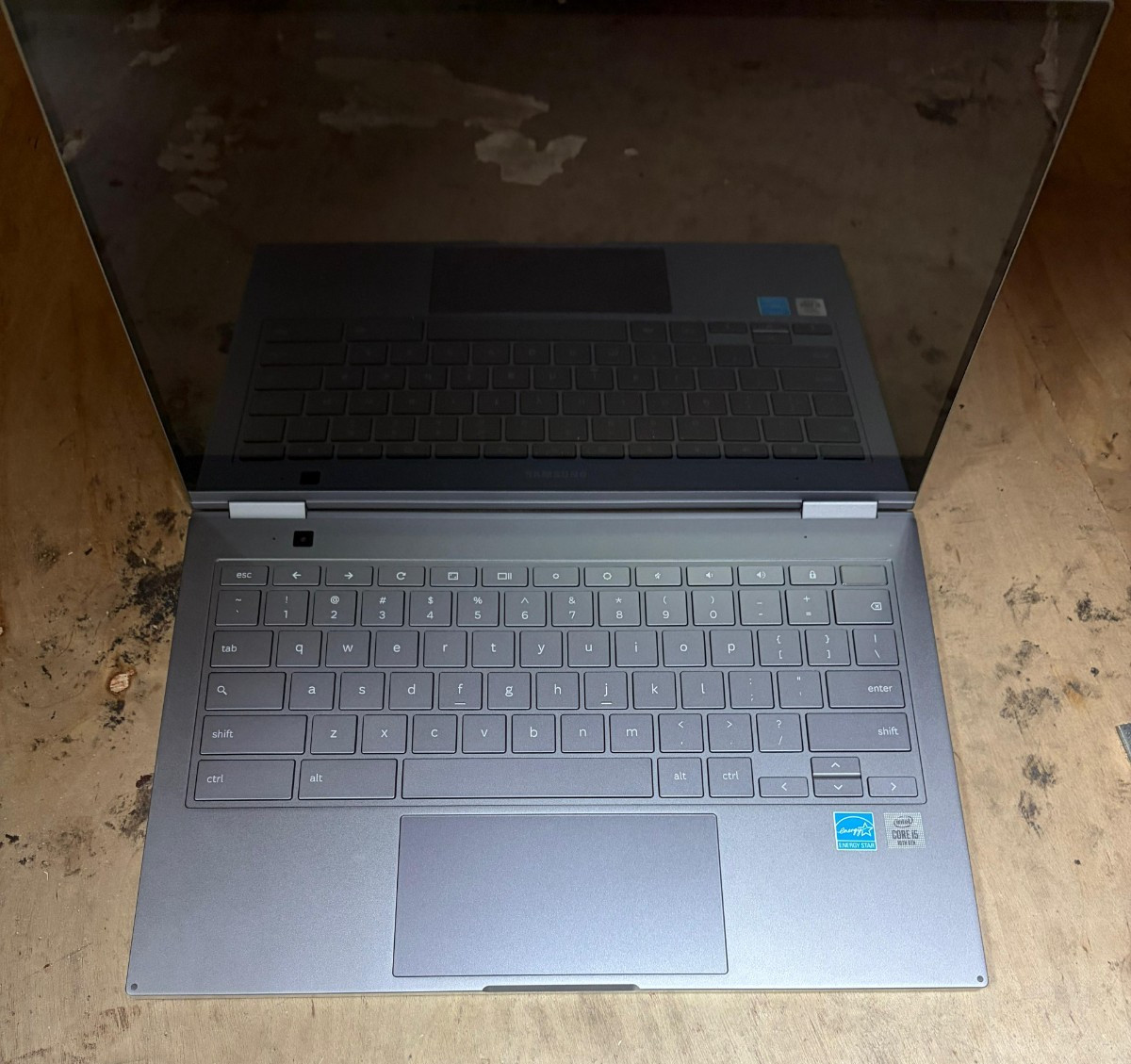 Samsung ChromeBook 13.3″ XE930QCA i5-10210U @ 1.60GHz 8GB RAM 256GB SSD *READ*