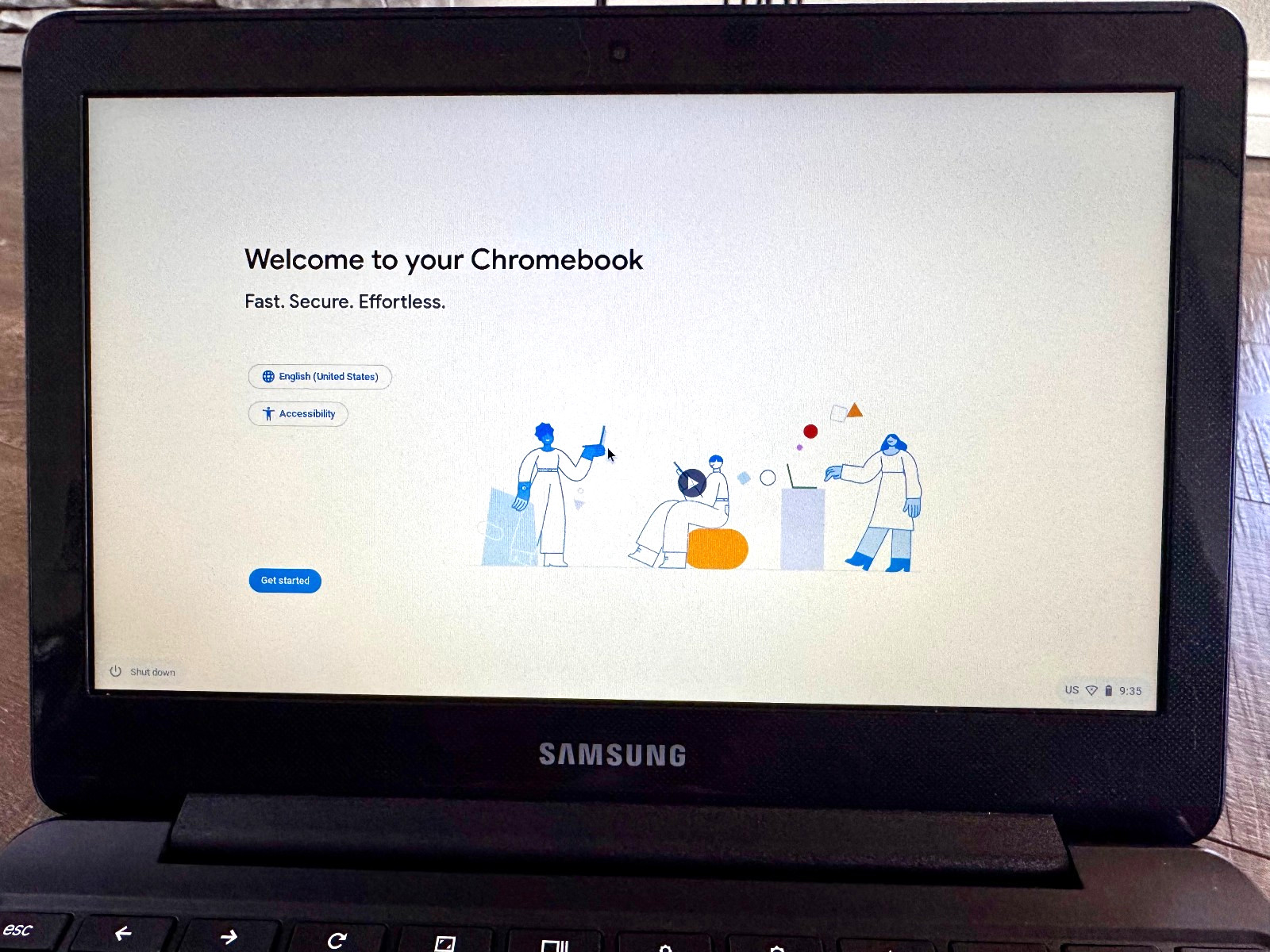 Samsung Chromebook 3 ‎XE500C13-K05US 11.6” 16GB, 2GB RAM, Charger – Excellent