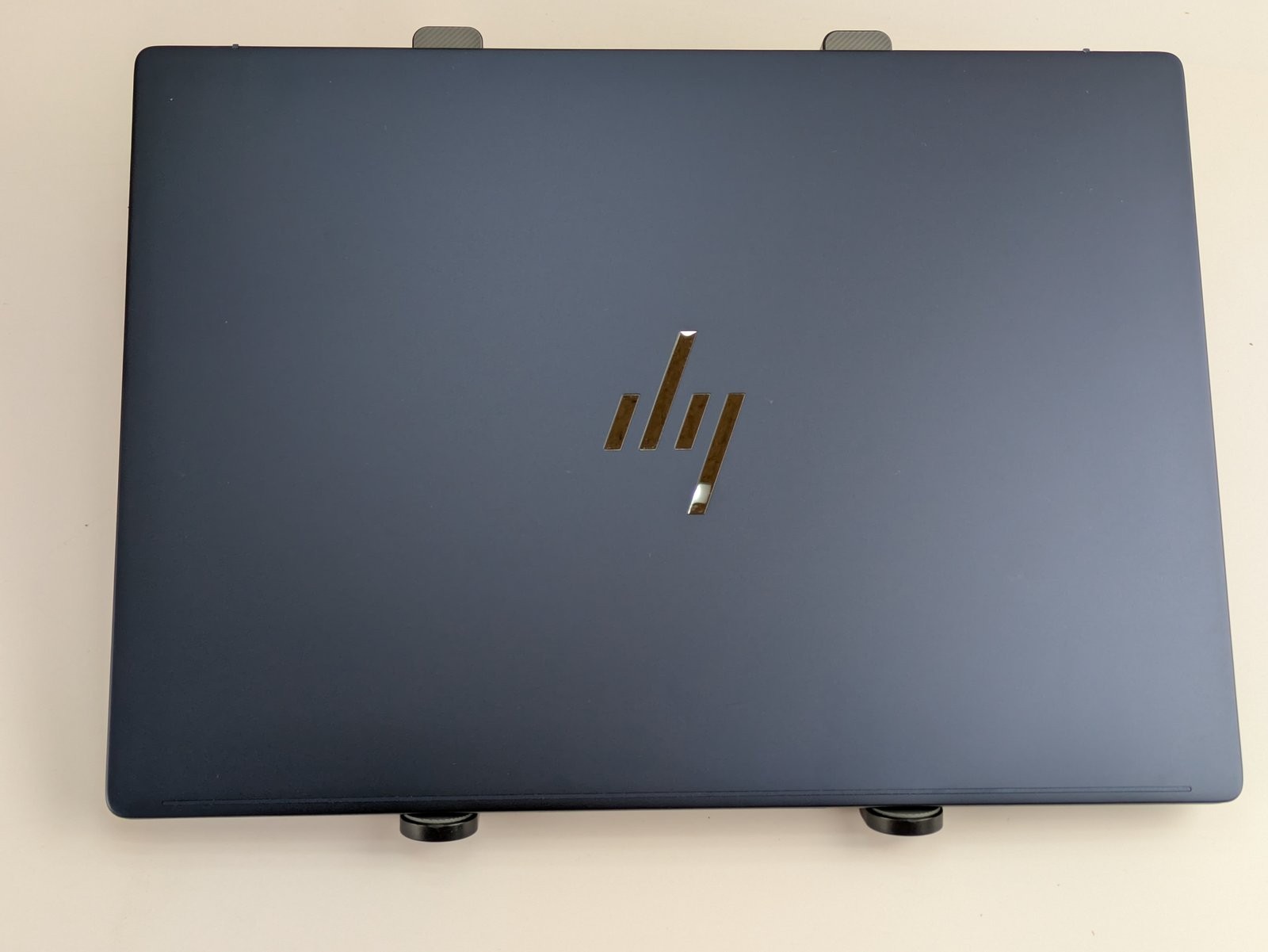 HP EliteBook Ultra G1q 14″ Snapdragon X Elite 16GB RAM 512GB SSD 2.2K W11P