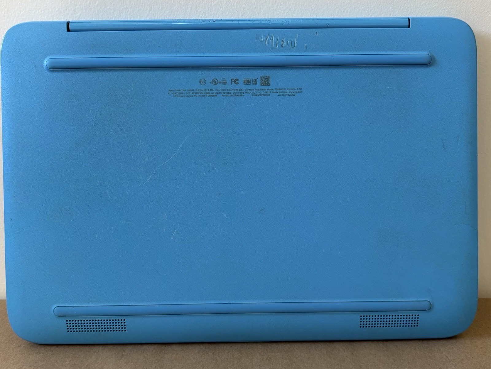 HP Stream 11-cb011wm laptop. 14” Screen W/ Windows 10 OS. Intel N 3060 Processor