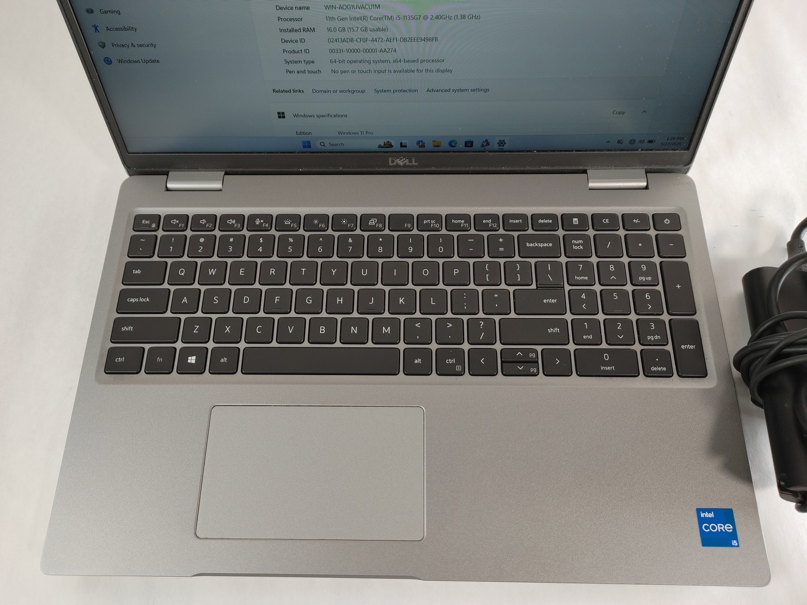 Dell Latitude 5520 Core i5-1135G7 2.40 GHz 16 GB DDR4 512 GB NVMe Windows 11 Pro