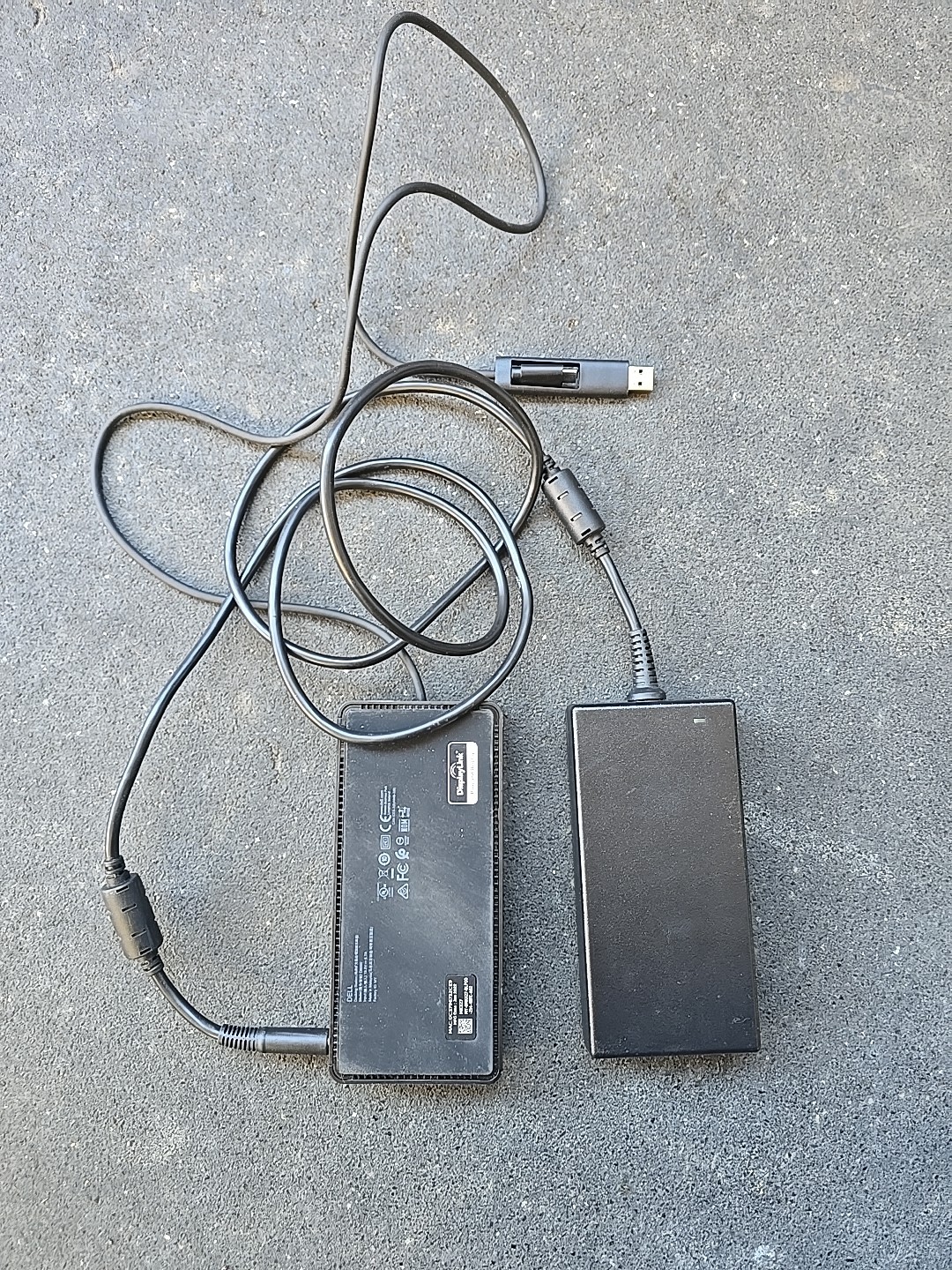 Dell D6000 Docking Station And A/C Adapter DA180PM111