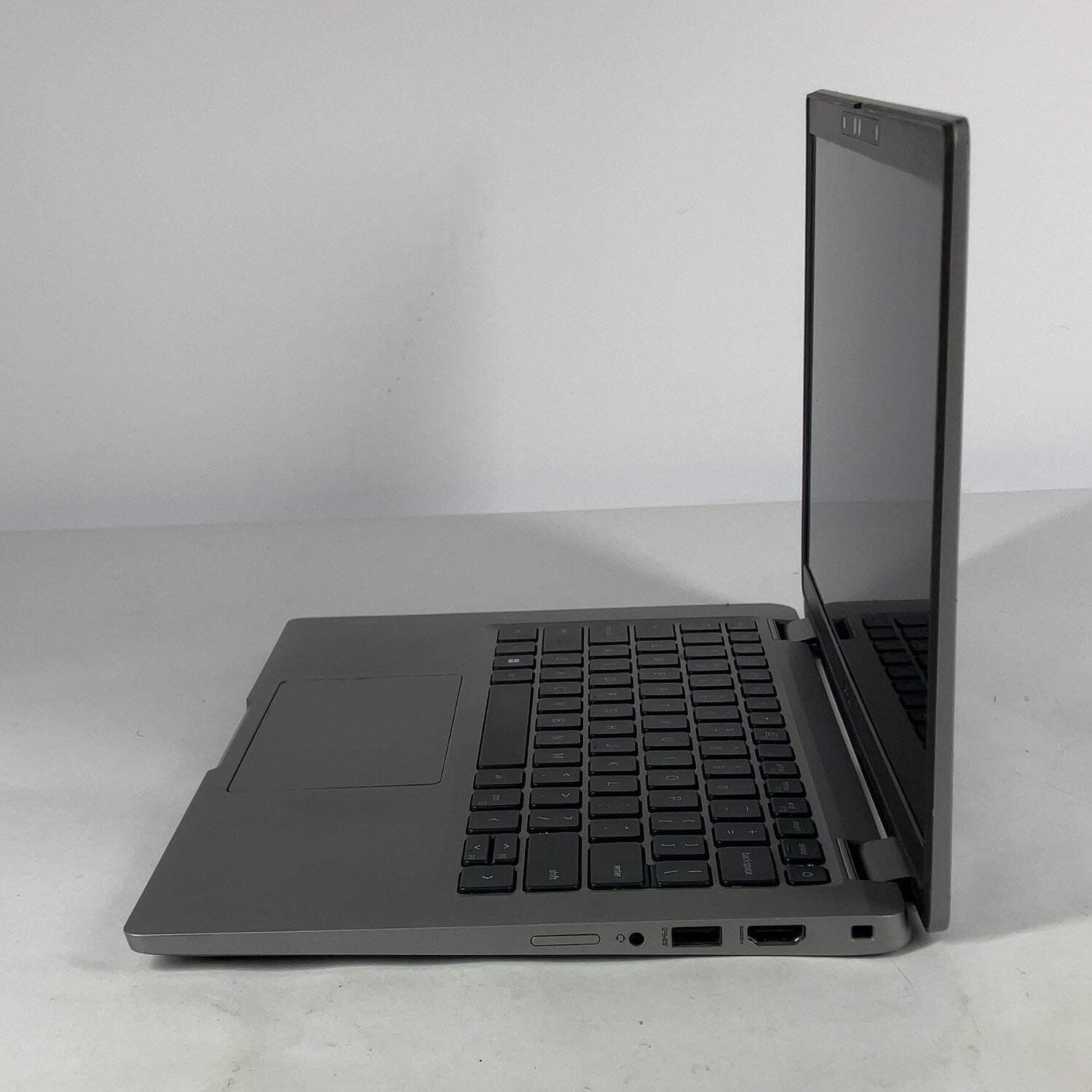 Dell Latitude 5320 13.3″ i5-1145G7 2.6GHz 16GB RAM 750GB SSD NO CHARGER