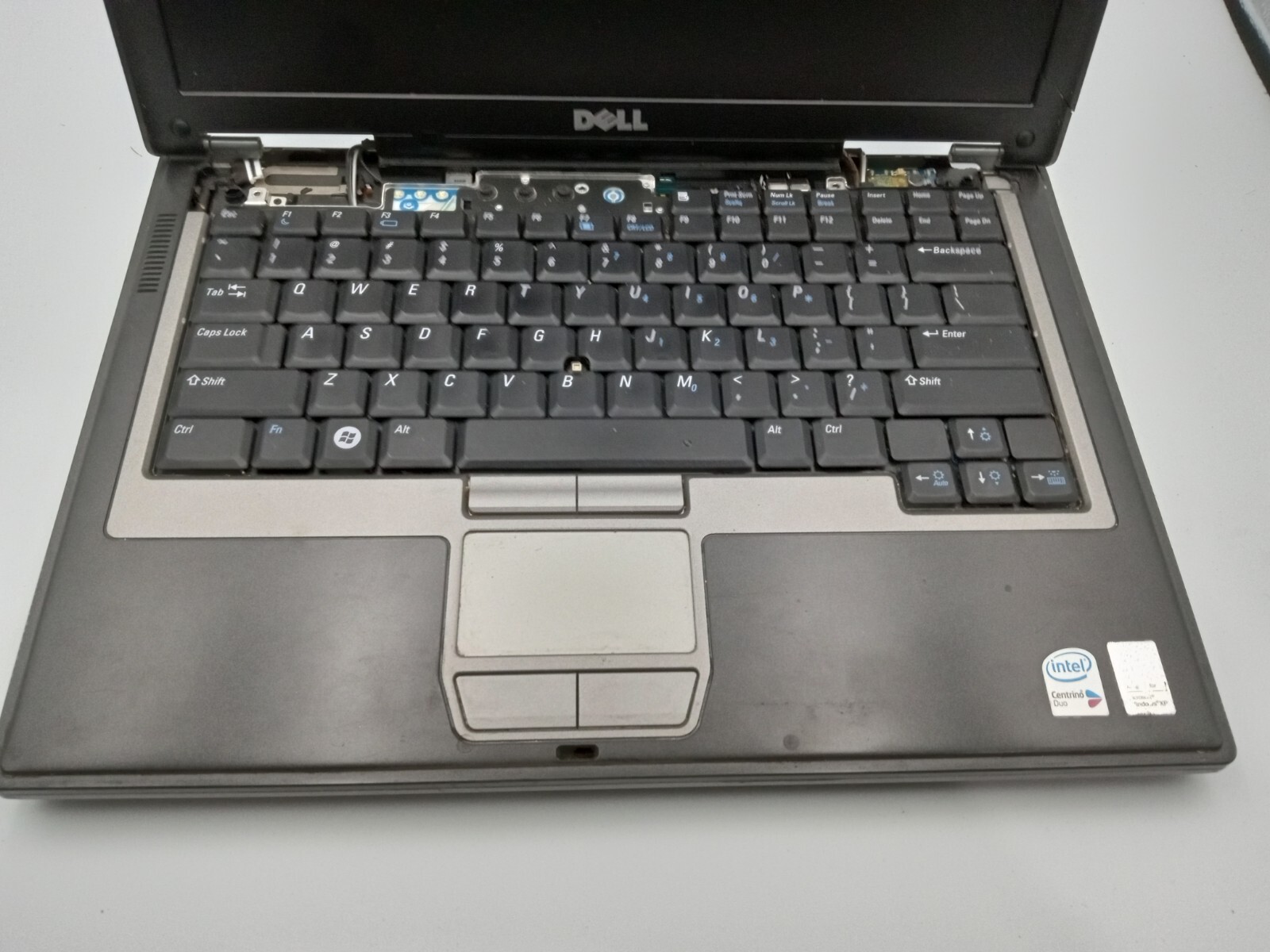 Dell Latitude D620 14″ Laptop Intel Core 2 Duo * LIQUID DAMAGE * READ -RR