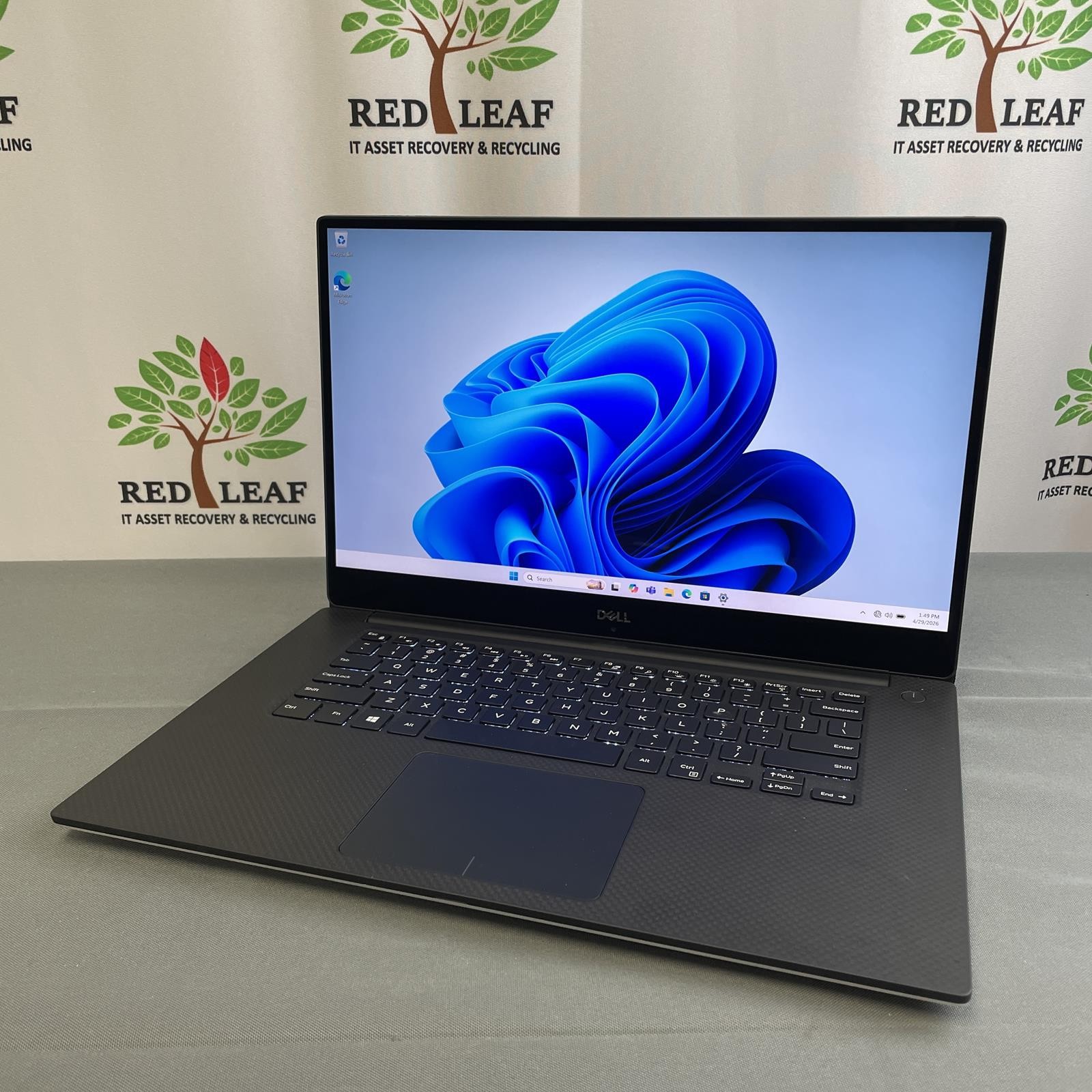 DELL Precision 5530 4K Touch, i9-8950HK 16GB 512GB NVMe | B/C, Excellent Battery
