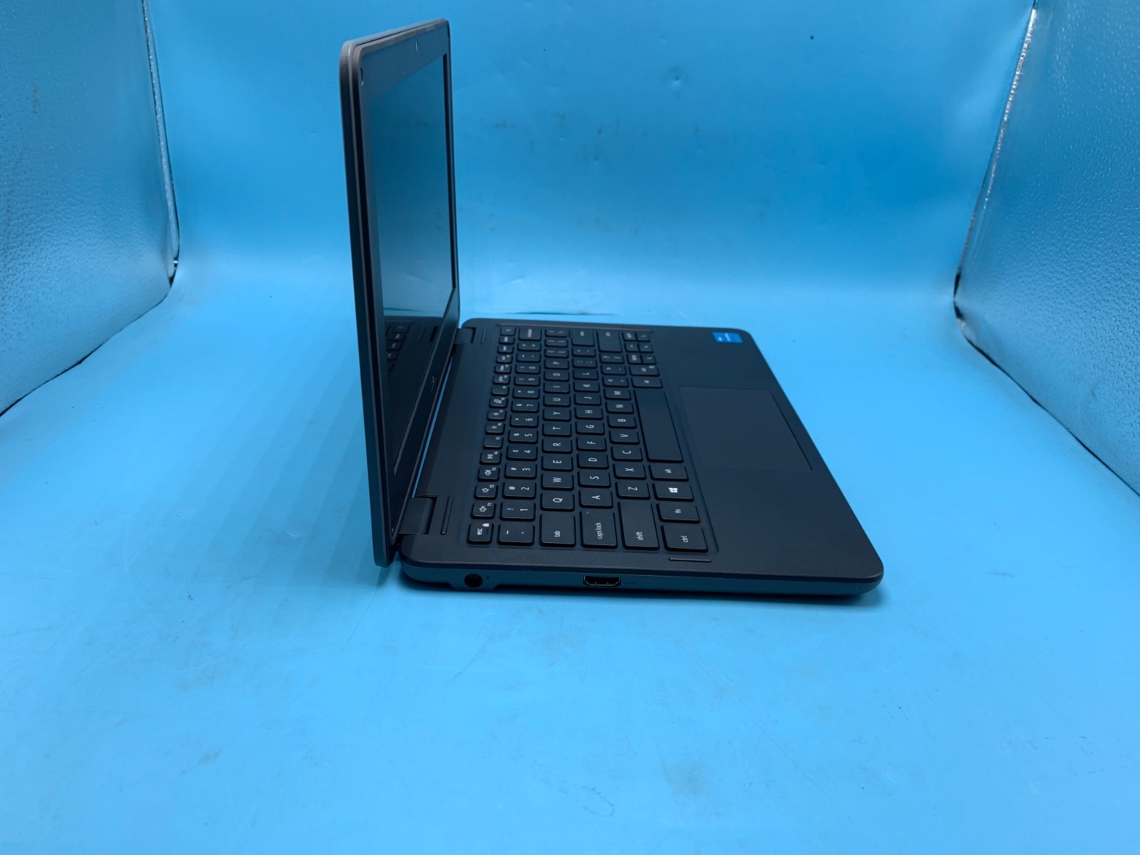 DELL LATITUDE 3120 11″ Celeron N5100 1.10GHz 4GB RAM 64GB SSD Windows 11 Pro