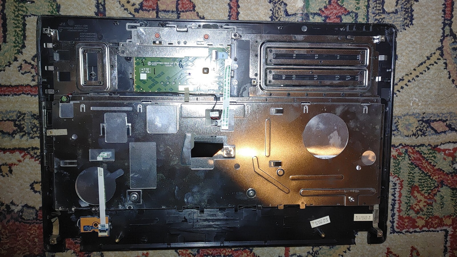 Lenovo G580 DC jack LCD display Hinges keyboard DVD caddy trackpad SD reader