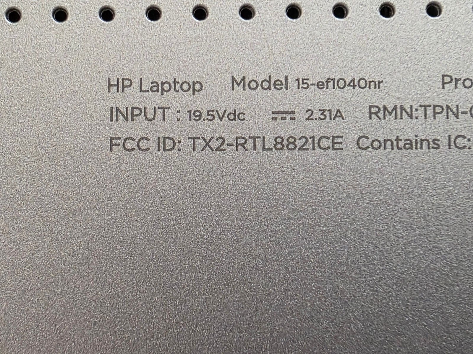 HP 15-ef1040nr/AMD Athlon Gold 3150U@2.4 GHz/256 GB M.2 SSD/16GB RAM/Win 11 PRo