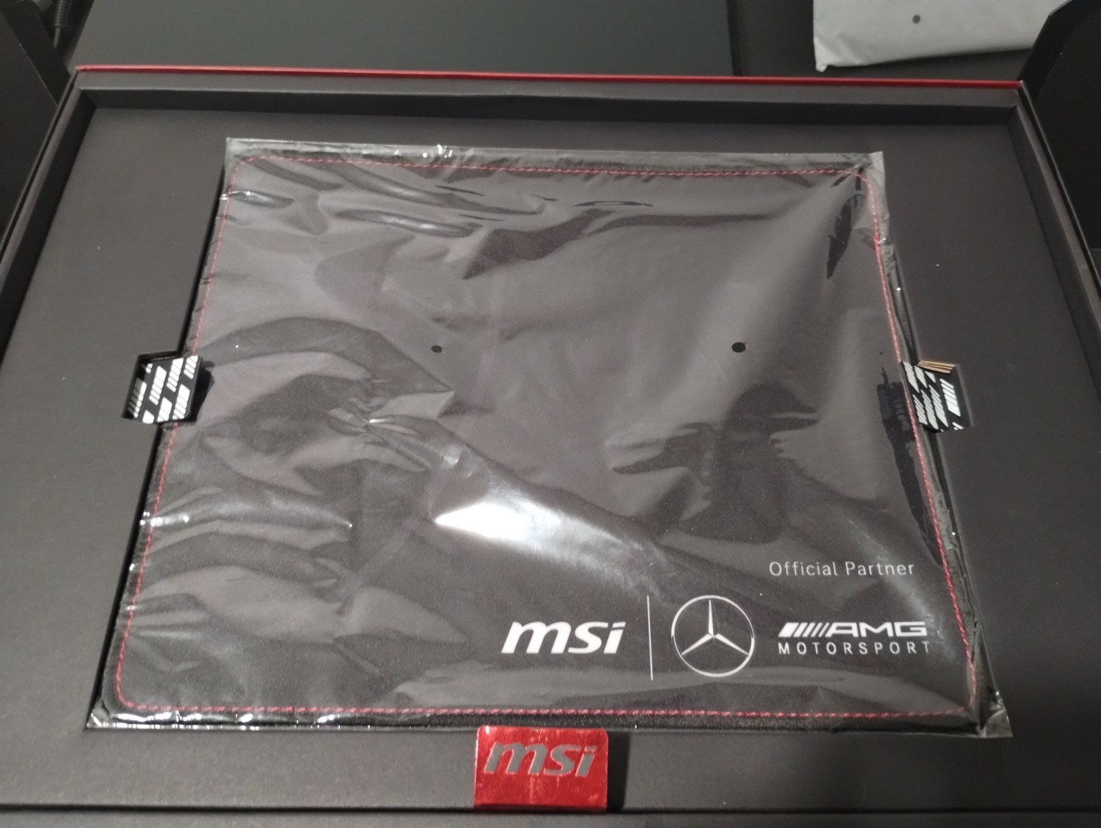 MSI Stealth 18 Mercedes-AMG A1VHG Gaming Laptop RTX 4080 96GB RAM Upgraded