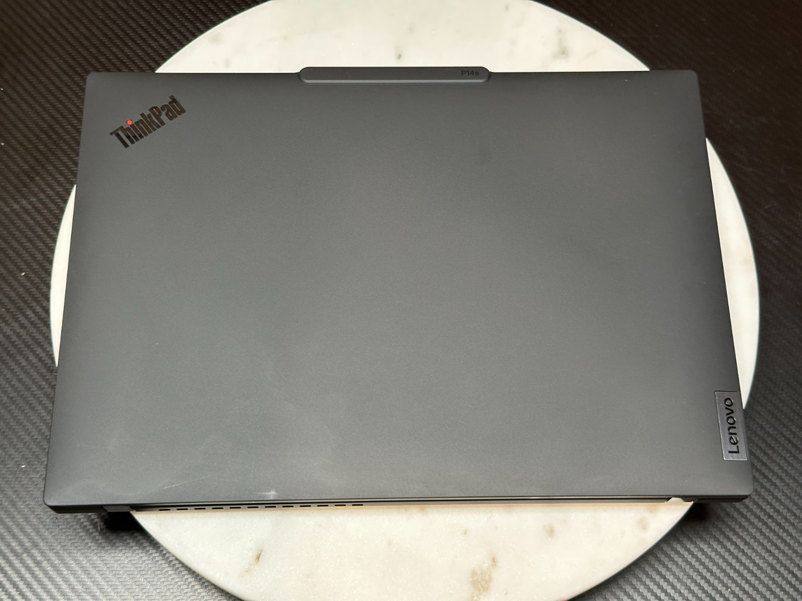 Lenovo ThinkPad P14s Gen 6 14″ AMD Ryzen AI 7 Pro 350 32GB RAM 1TB SSD