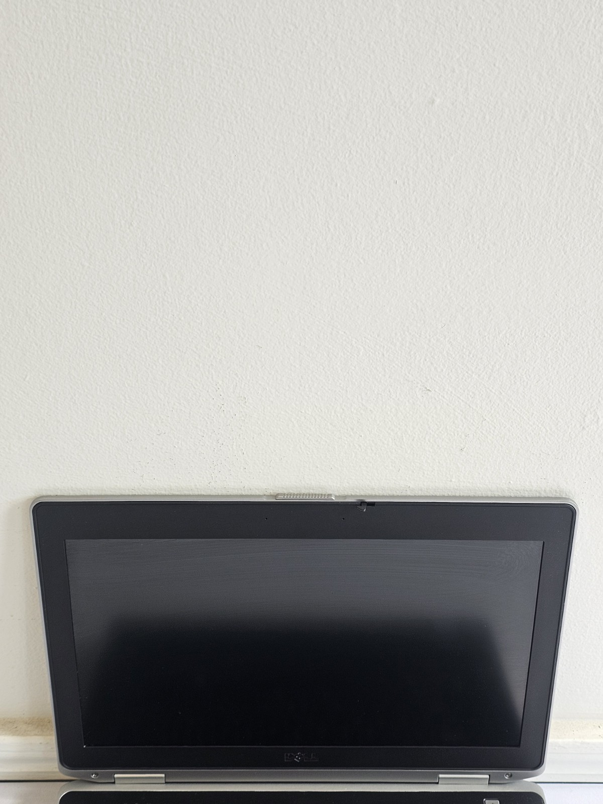 Dell Latitude E6430 Laptop – Intel i5-3210M – 4GB RAM 320GB HDD BAD BATT Win 10