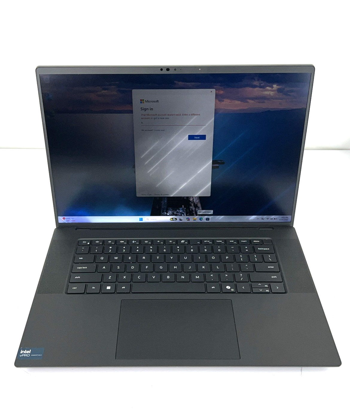 Dell Precision 5690 16″ Core Ultra 7 155H 32GB 1TB SSD RTX 1000 Ada w/AC READ