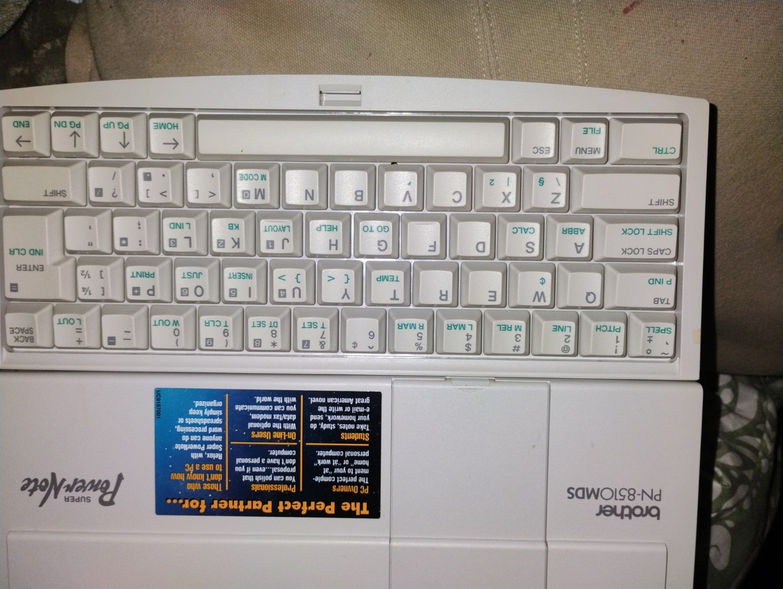 Brother PowerNote PN-8510MDS 8.5″ V30 7.16MHz 256KB Floppy Modem White