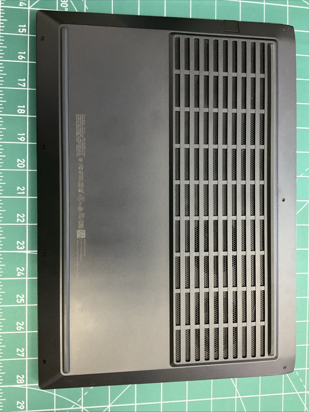 HP Victus 15 15.6″ AMD RYZEN 5 3.2GHz 16GB 512TB RTX 2050 4GB