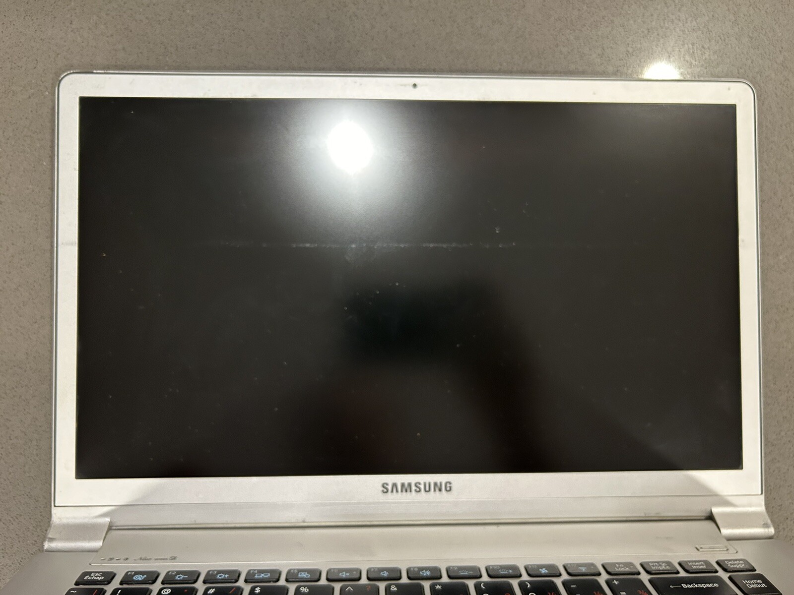Samsung Notebook 9, NP900X4D, 15 in, Intel i5-3317U, 128GB SSD, 8GB RAM, Win 10