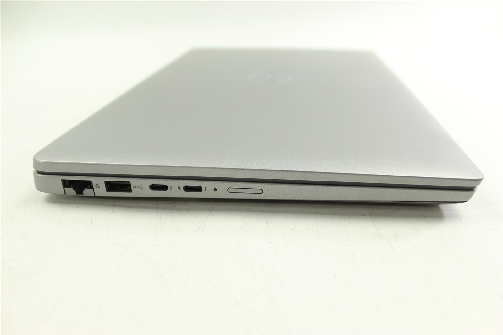 Dell Latitude 5450 14″ FHD Core Ultra 5 135U 1.6GHz 512GB SSD 16GB RAM W11P