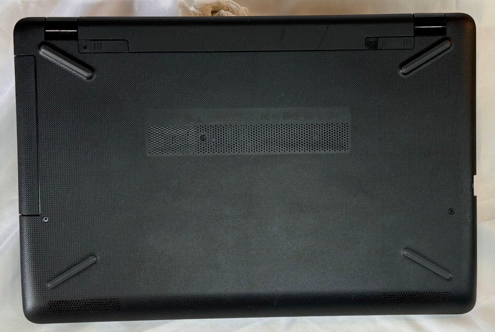 HP 15-bs113dx i3-8130U 8GB RAM 120GB SSD Windows 11 OEM HP Charger