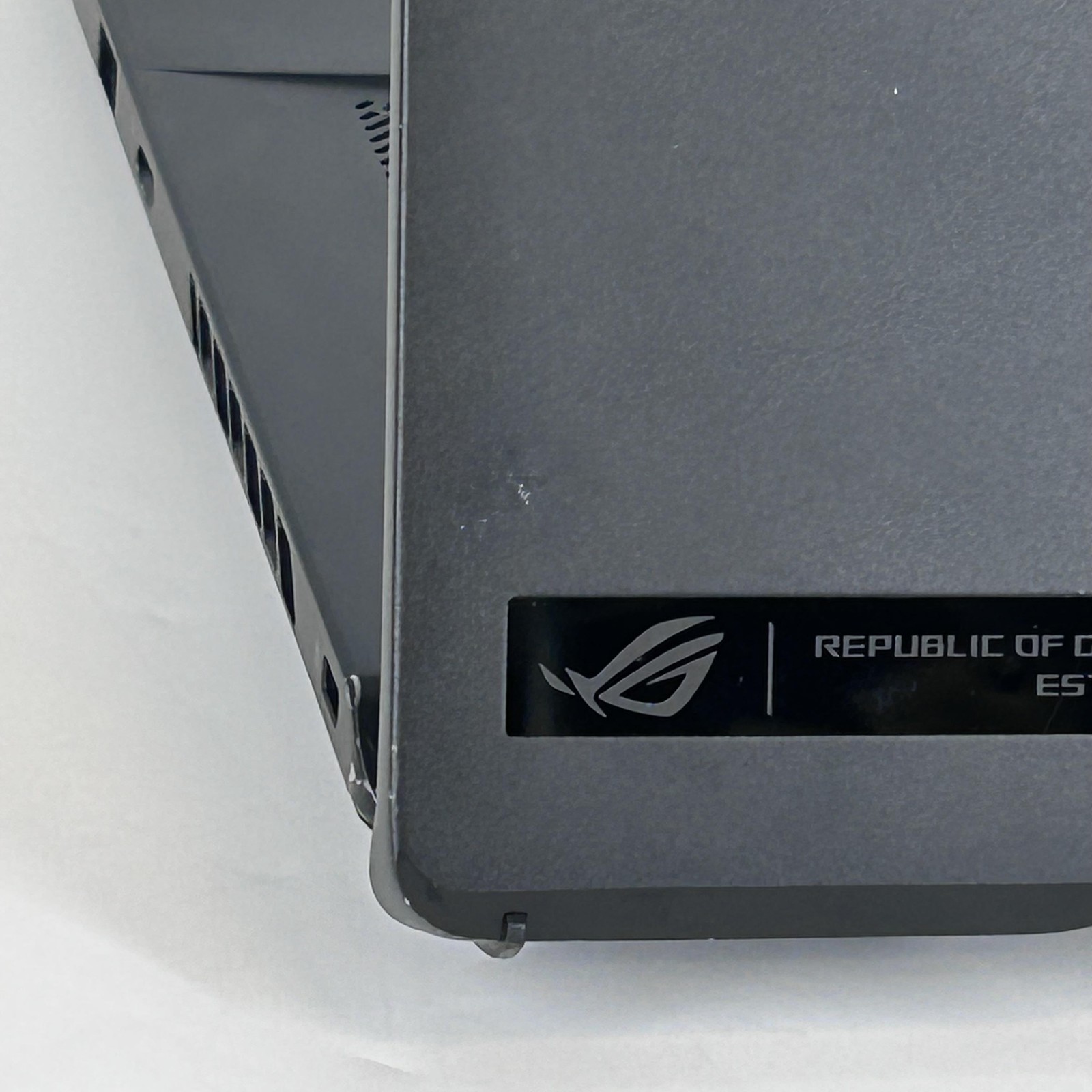 Asus ROG Zephyrus M16 GU603 16 165Hz QHD+ 2.5 GHz i9-12900H 16GB 1TB RTX 3070 Ti