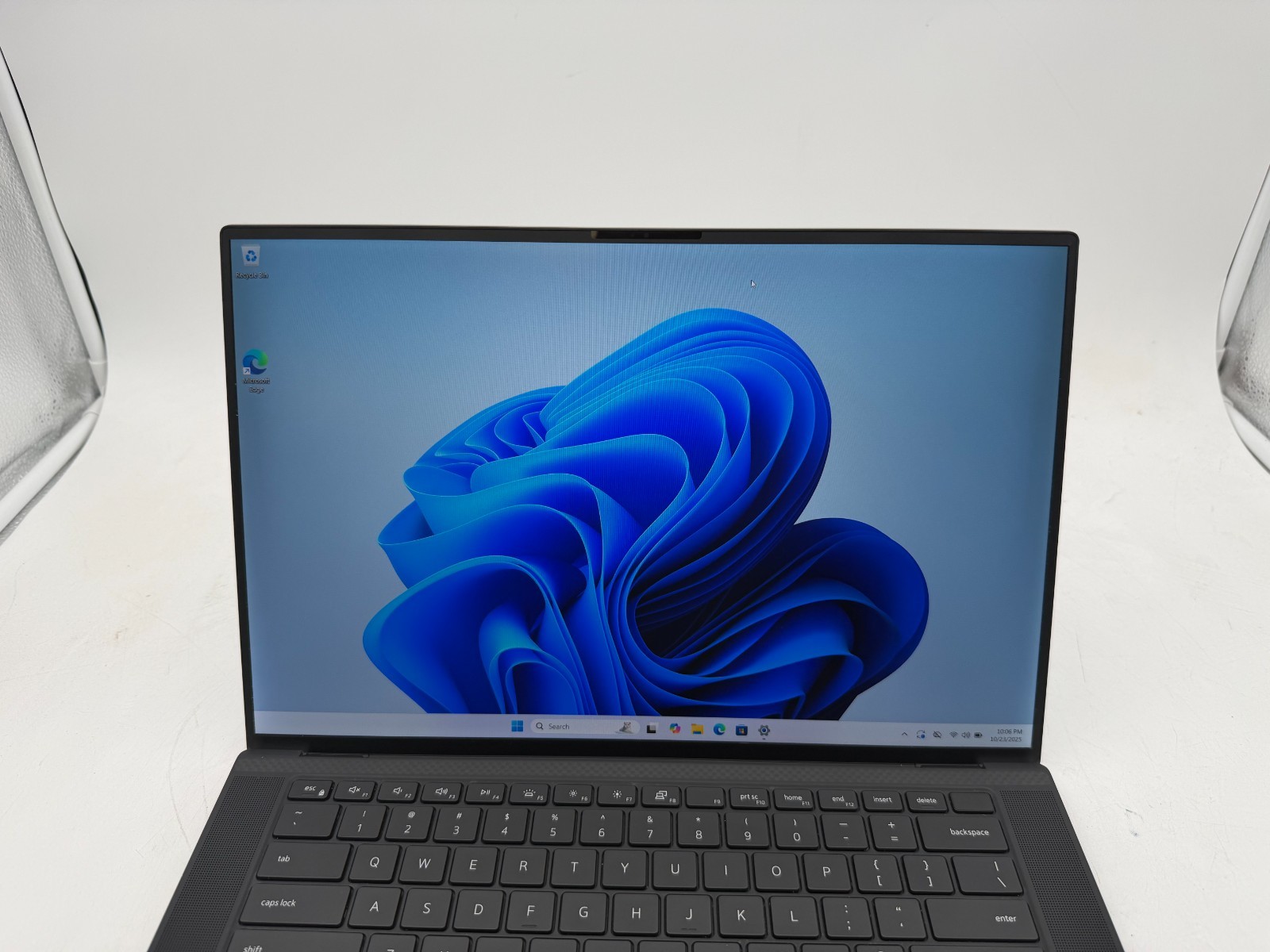Dell XPS 15 9500 15.6″ 512 GB SSD 8 GB RAM i5-10300H Windows 11 Pro