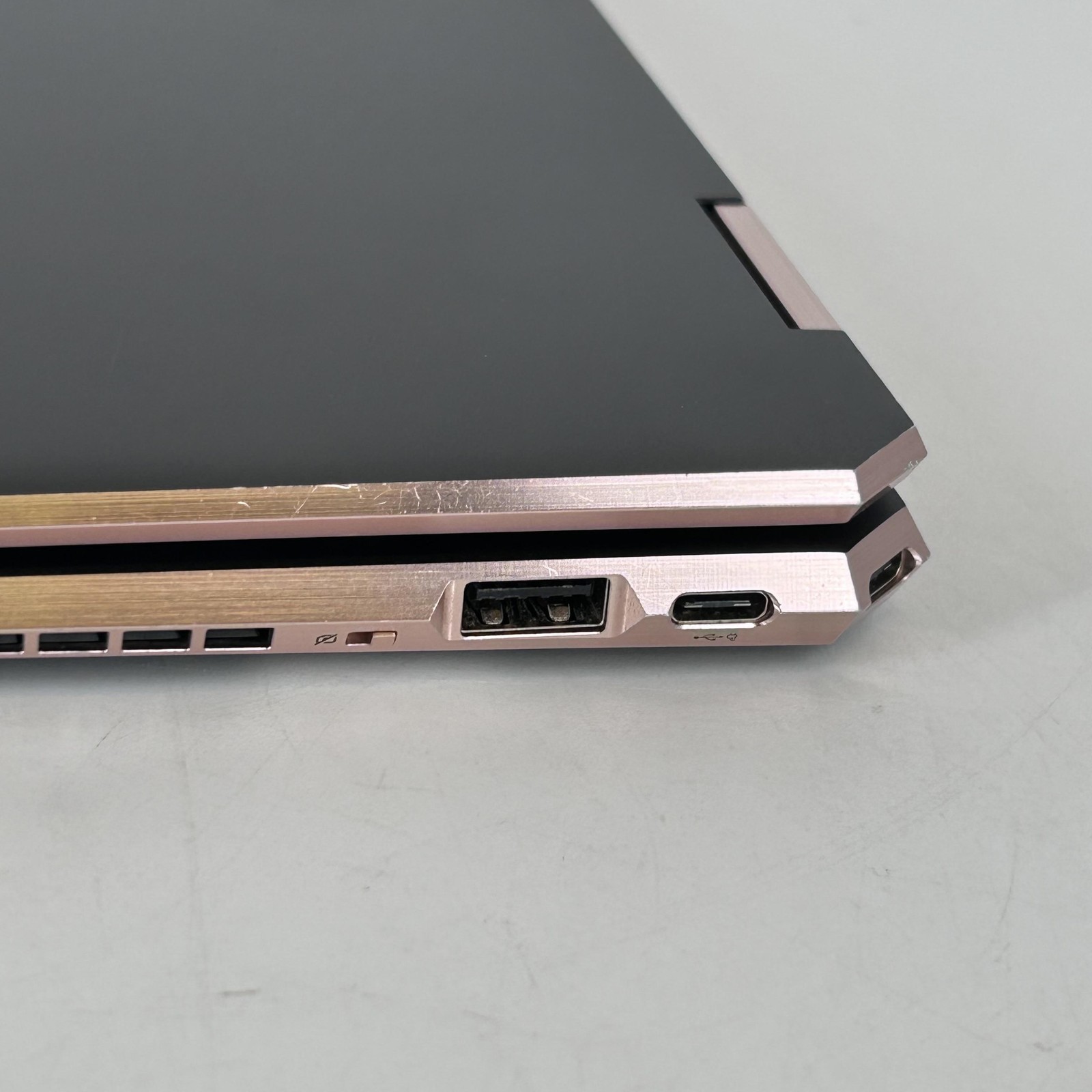 HP Spectre 15 x360 Gray 4K TOUCH i7-10510U 1.80GHz 16GB 512GB SSD NVIDIA MX250