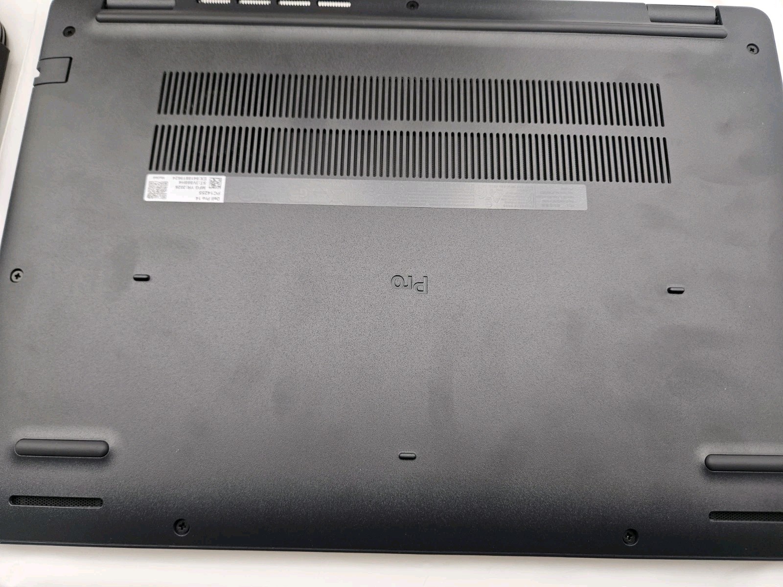 Dell Pro 14 PC14255 AMD Ryzen 5 220 16GB RAM 256GB SSD