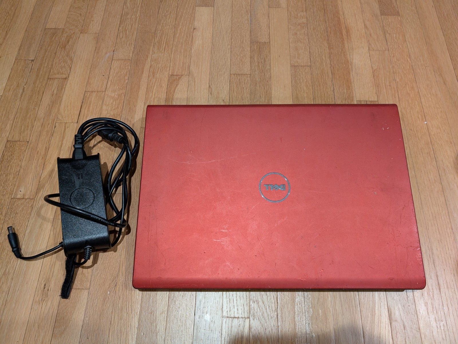 Dell Studio 1737 17″ Laptop Dual-Core T4300 2.10ghz 4gb ram dvd burner PP31L