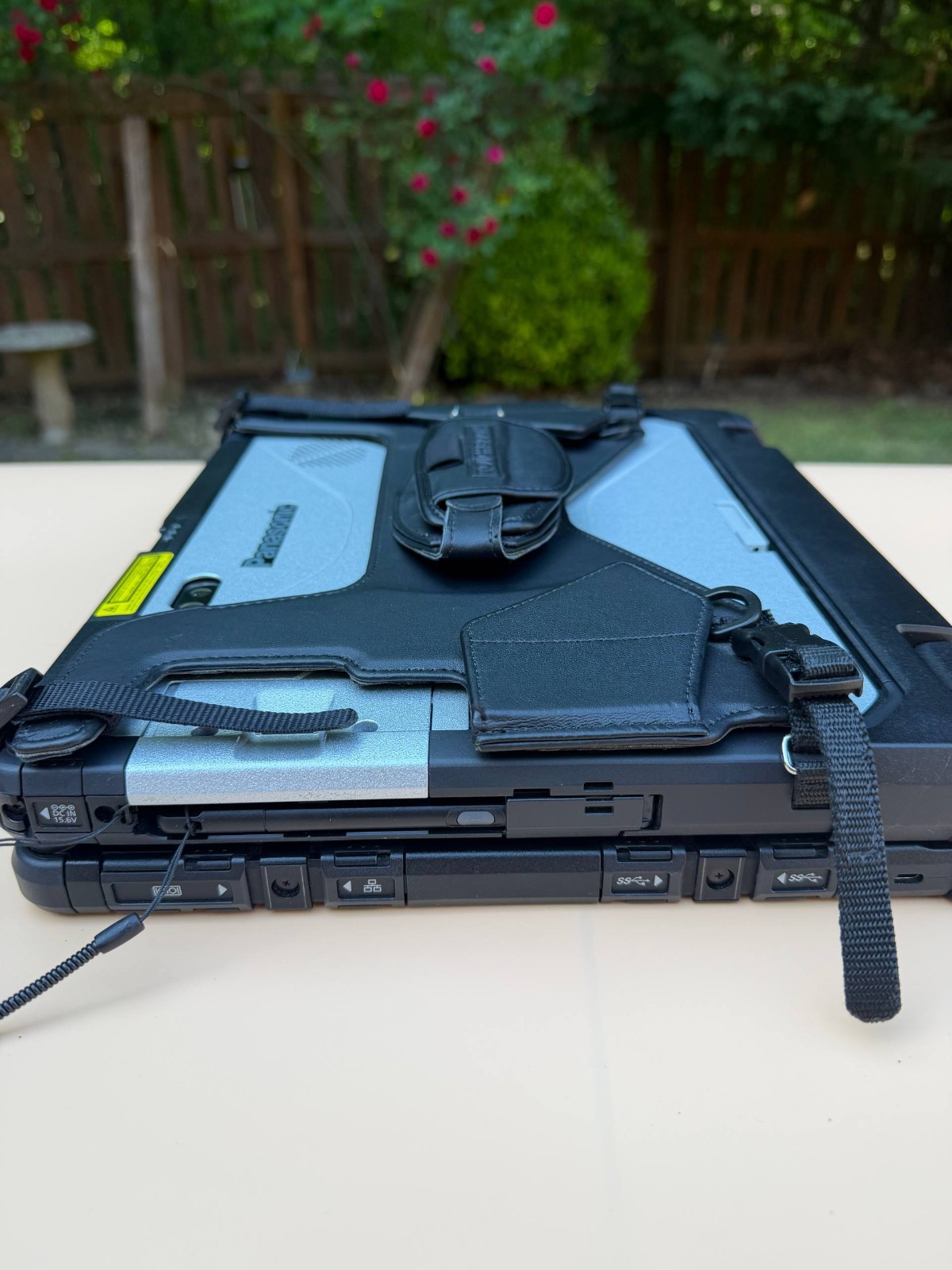 Panasonic Toughbook CF-33 i7-7600 16GB 512GB SSD Win11pro LTE /dGPS/Barcode