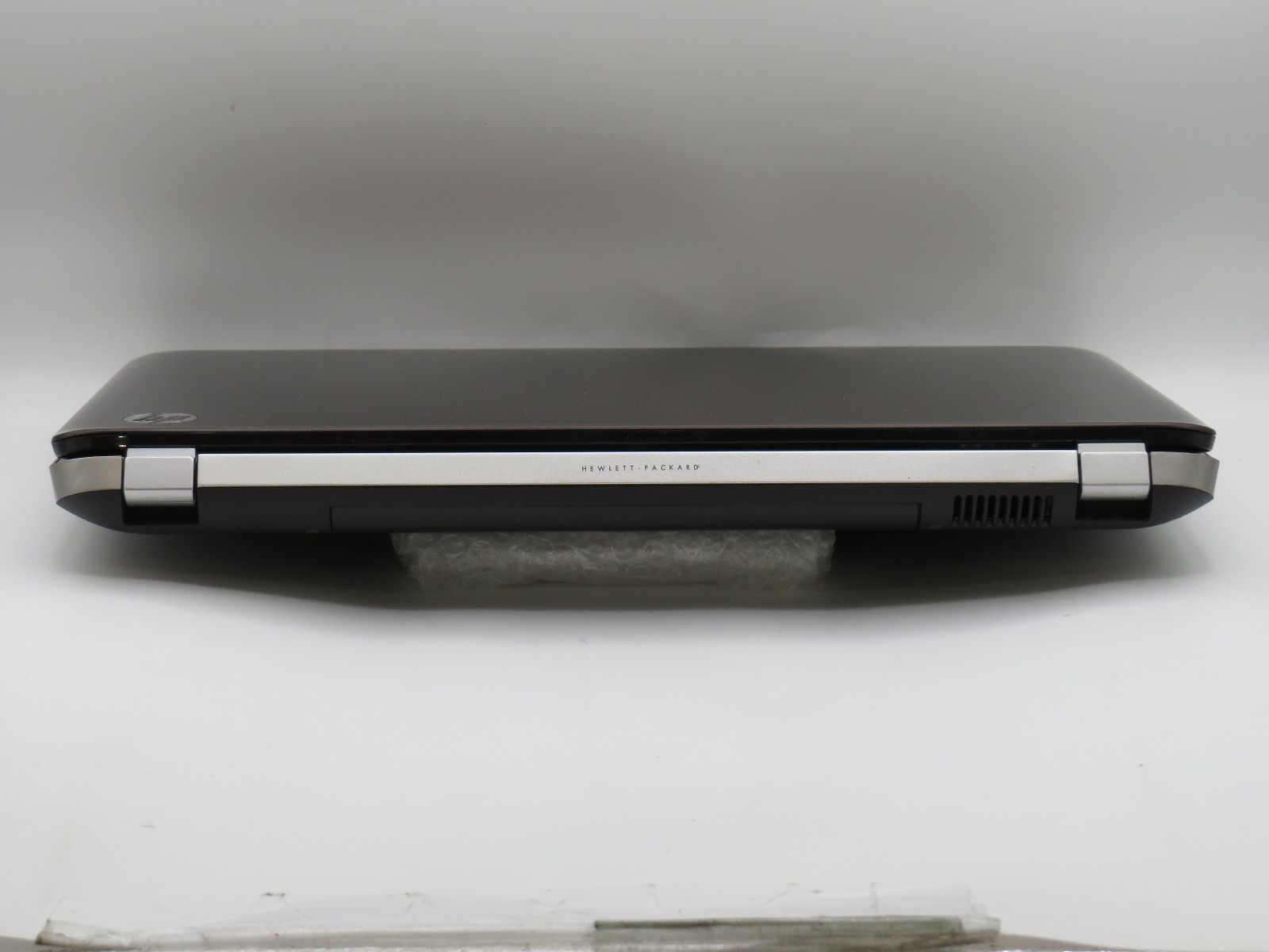 HP Pavilion dv7 i5-2430M @ 2.4GHz 6GB DDR3 128GB SSD 17.3″ No OS/AC/Battery