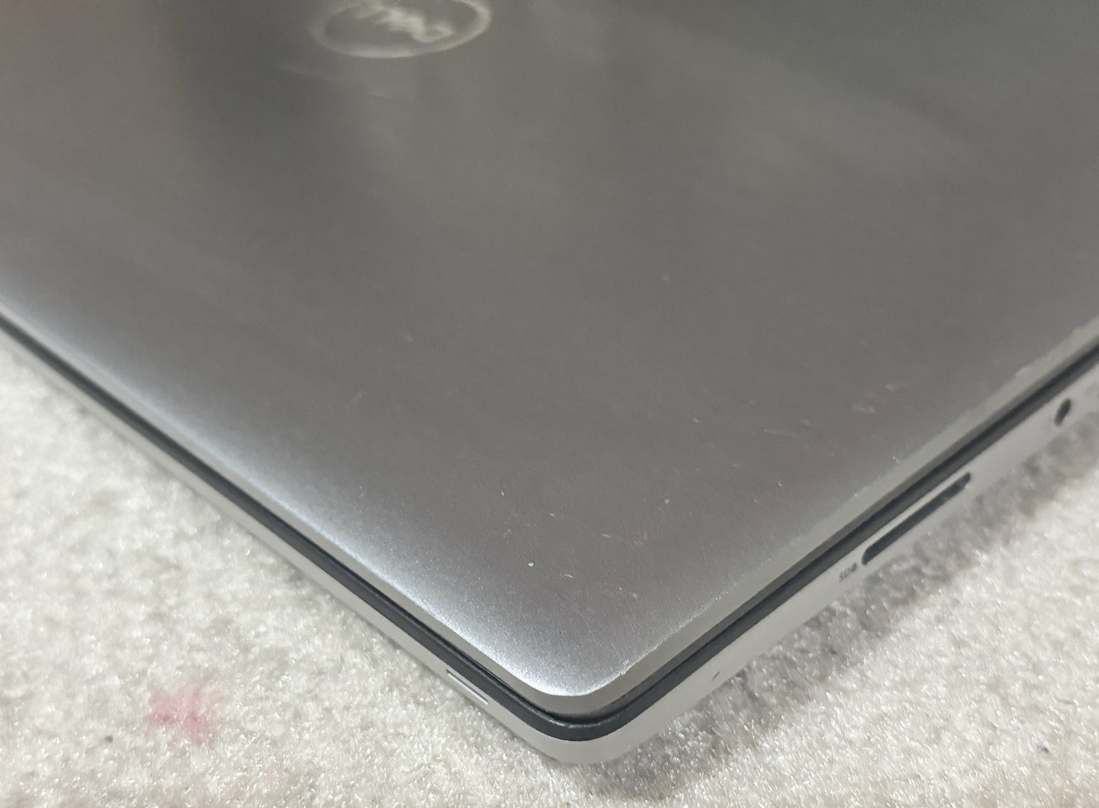 Dell Precision 7560 11th GEN i9-11950H 2.60GHz 16GB 512GB SSD Win Pro 11 Laptop