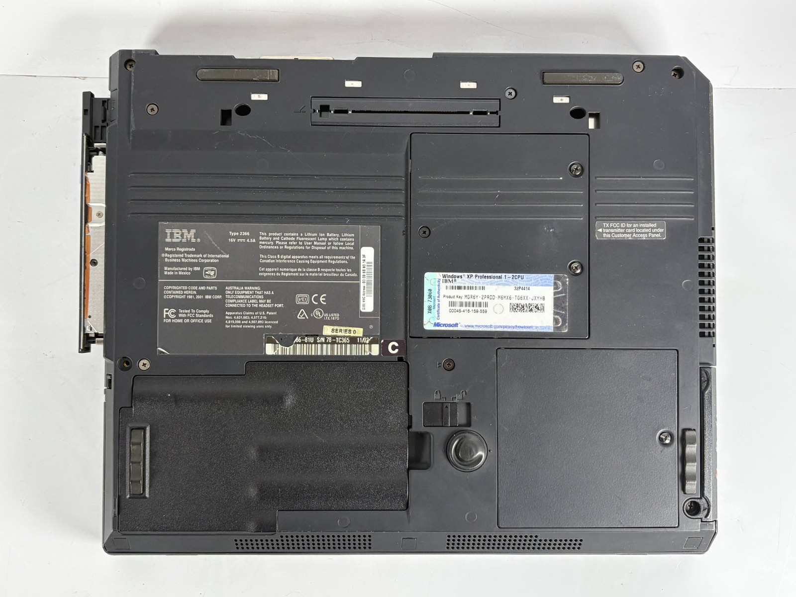 IBM T30 14.1″ HD+ 1.80GHz Pentium 256MB RAM 36GB HDD Windows XP
