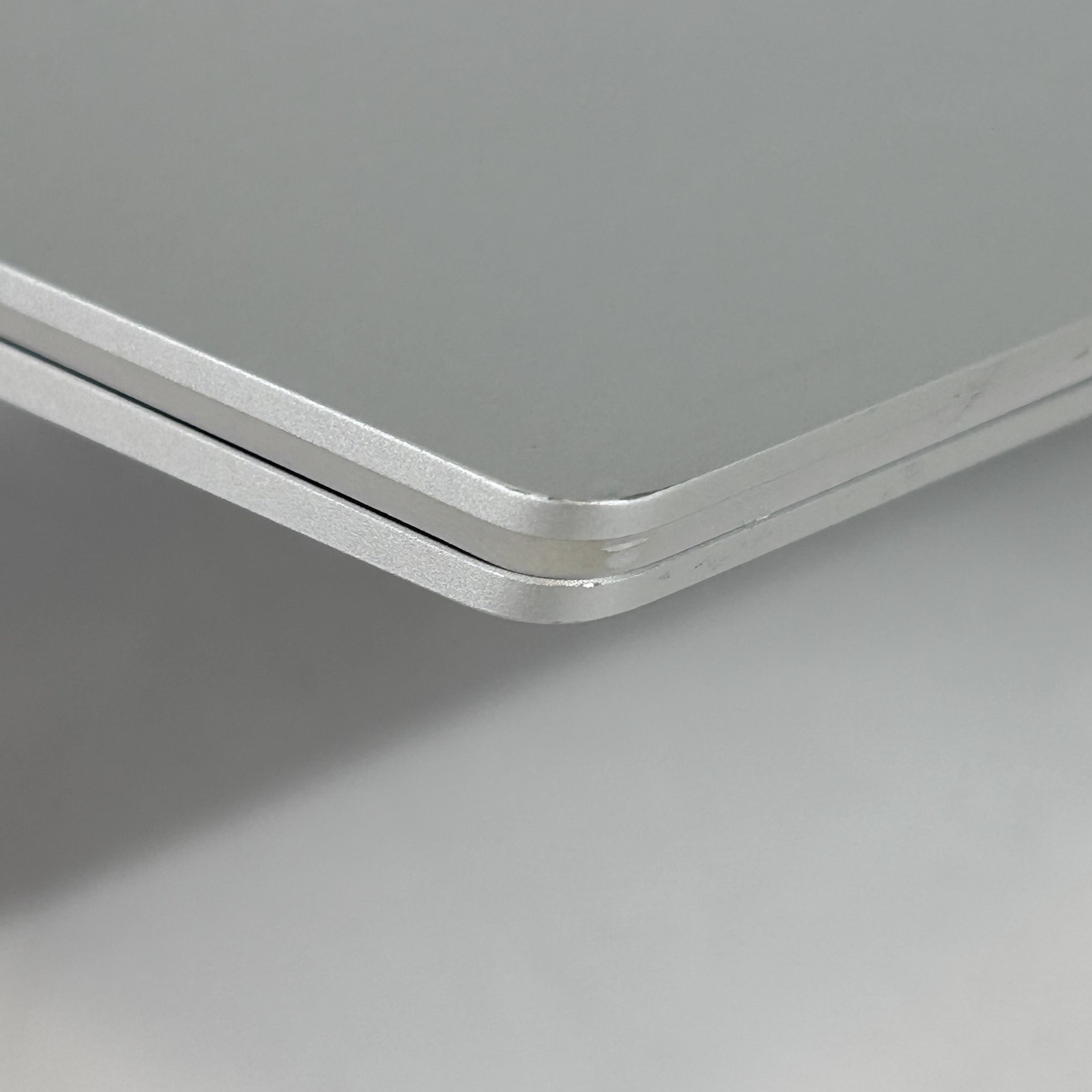Dell XPS 13 Plus 9320 Silver UHD+ TOUCH 2.1 GHz i7-1260P 16GB 512GB SSD Good