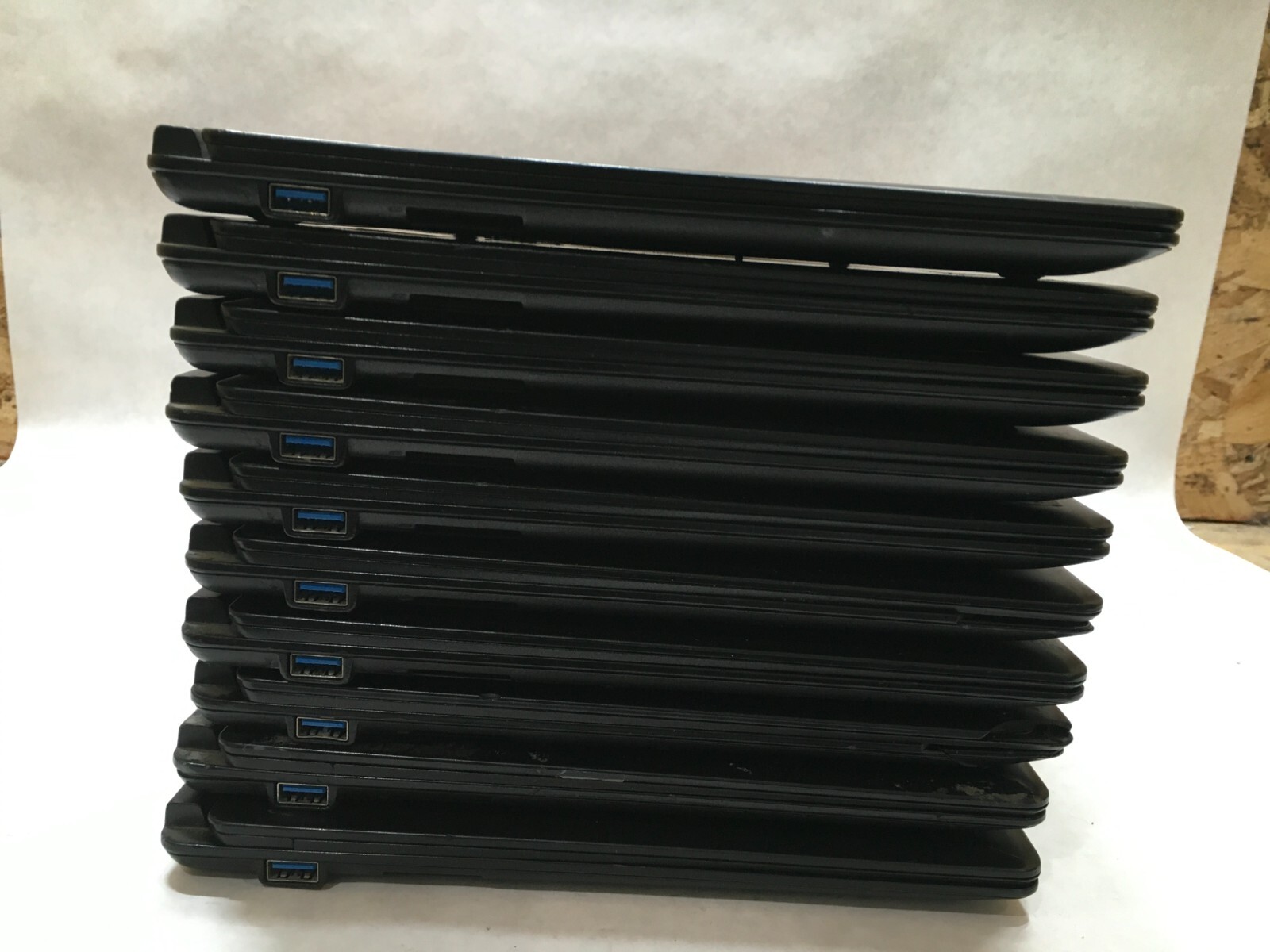 Acer Chromebook C810 Tegra Processor 4 GB Ram 16 GB Storage Issues Lot of 10- FT