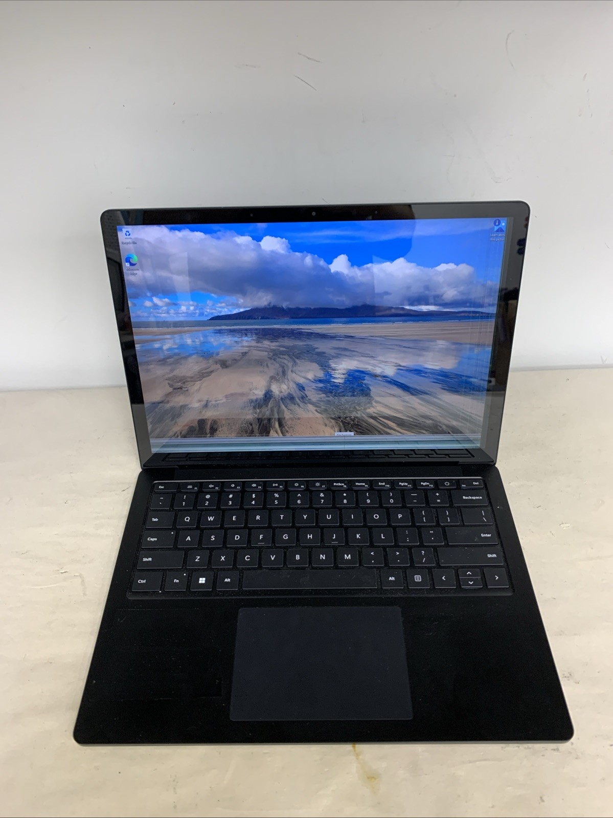 Microsoft Surface Laptop 5 1951 13.5″ i5-1245U 1.1GHz 8GB RAM 256GB SSD