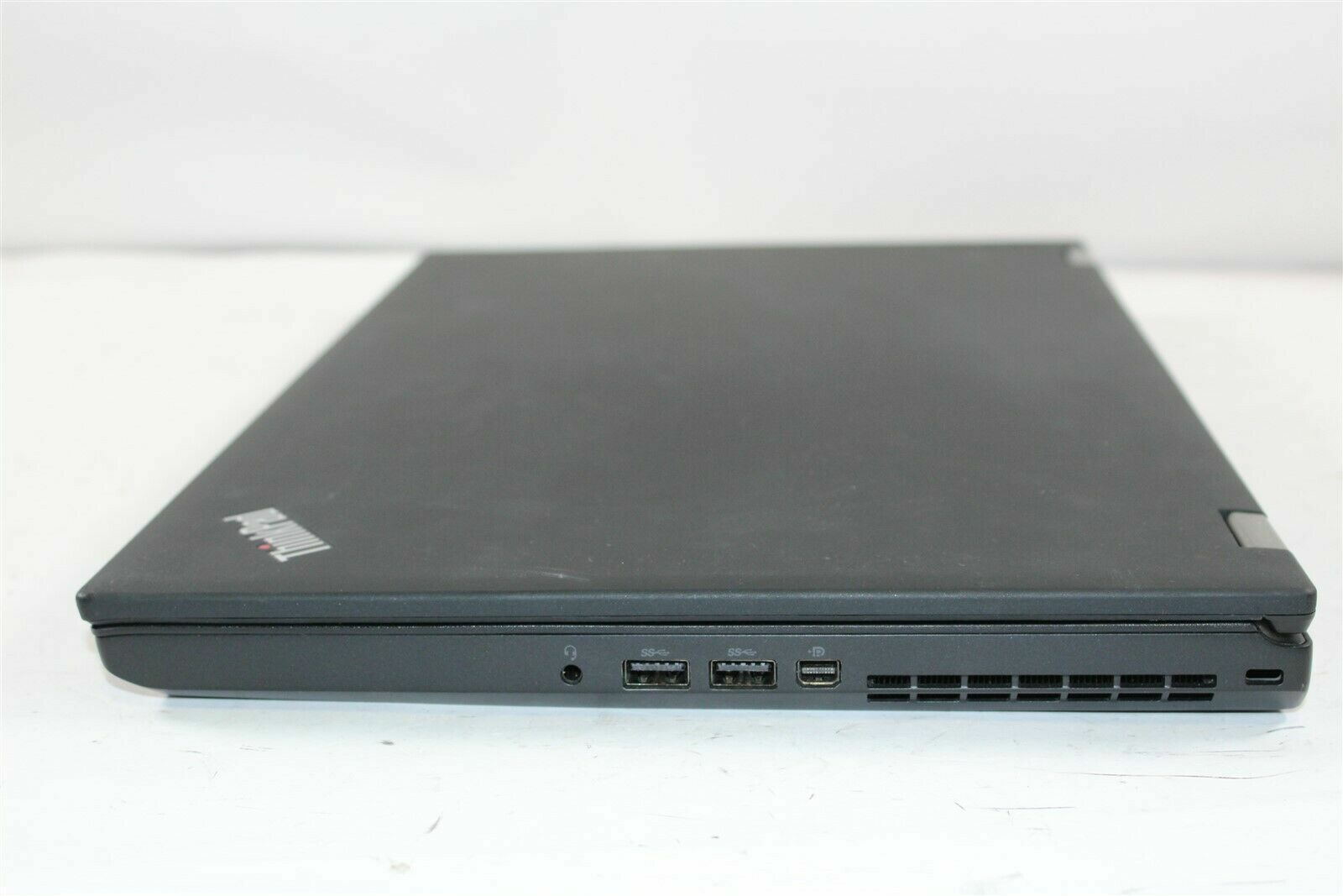 ThinkPad P52 i7-8850H 32GB 1TB NVMe SSD NVIDIA P1000 Win 11 Office 2021