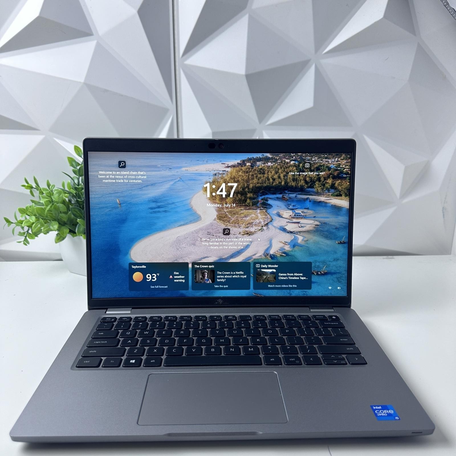 DELL Latitude 5420 Laptop, 14″ HD, i5-1145G7, 16GB, 256GB SSD *Please READ*