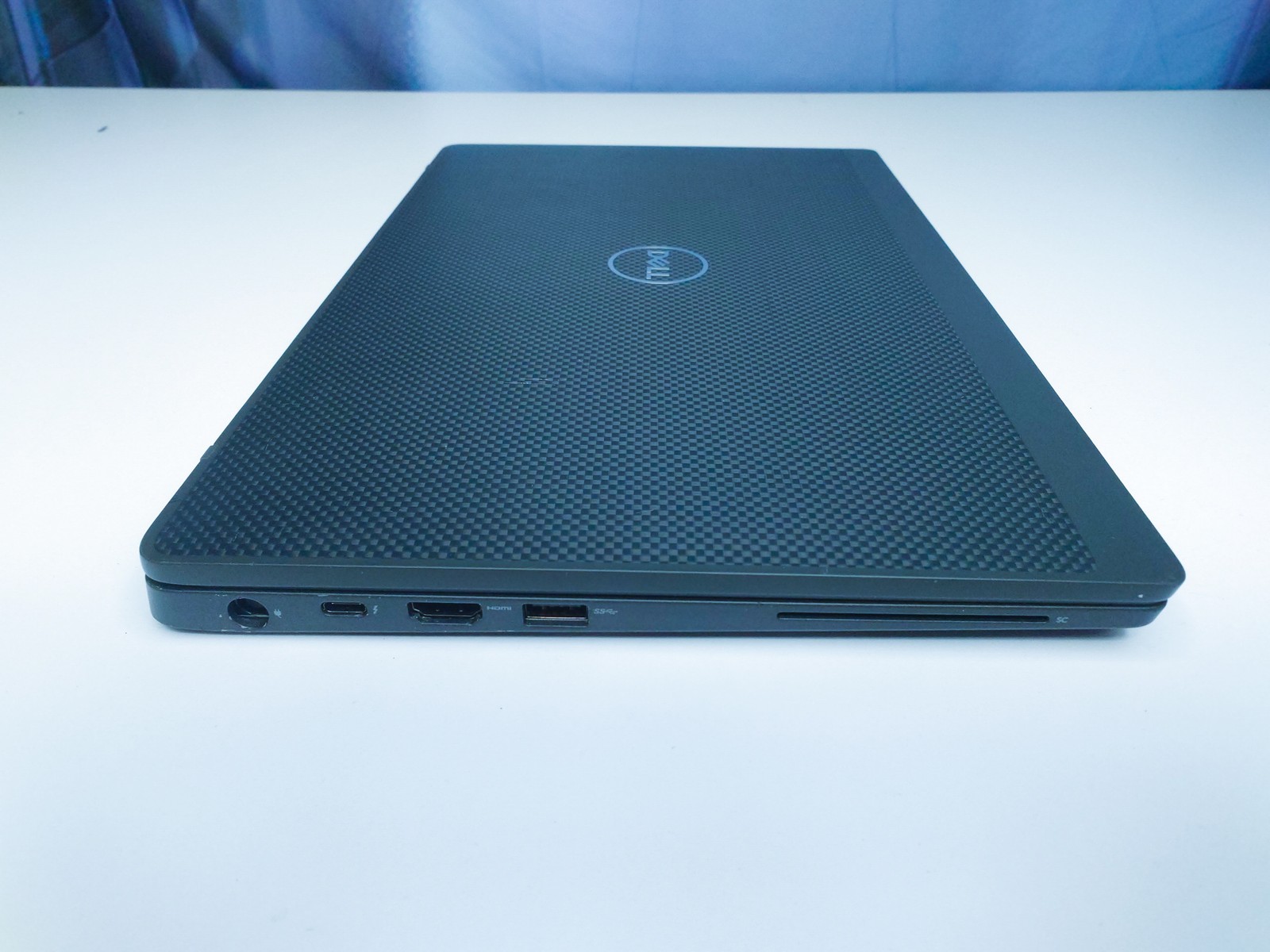 Dell Latitude 7400 14″ FHD Touch i5-8265U 8GB RAM 256GB NVMe SSD Win 11 Pro