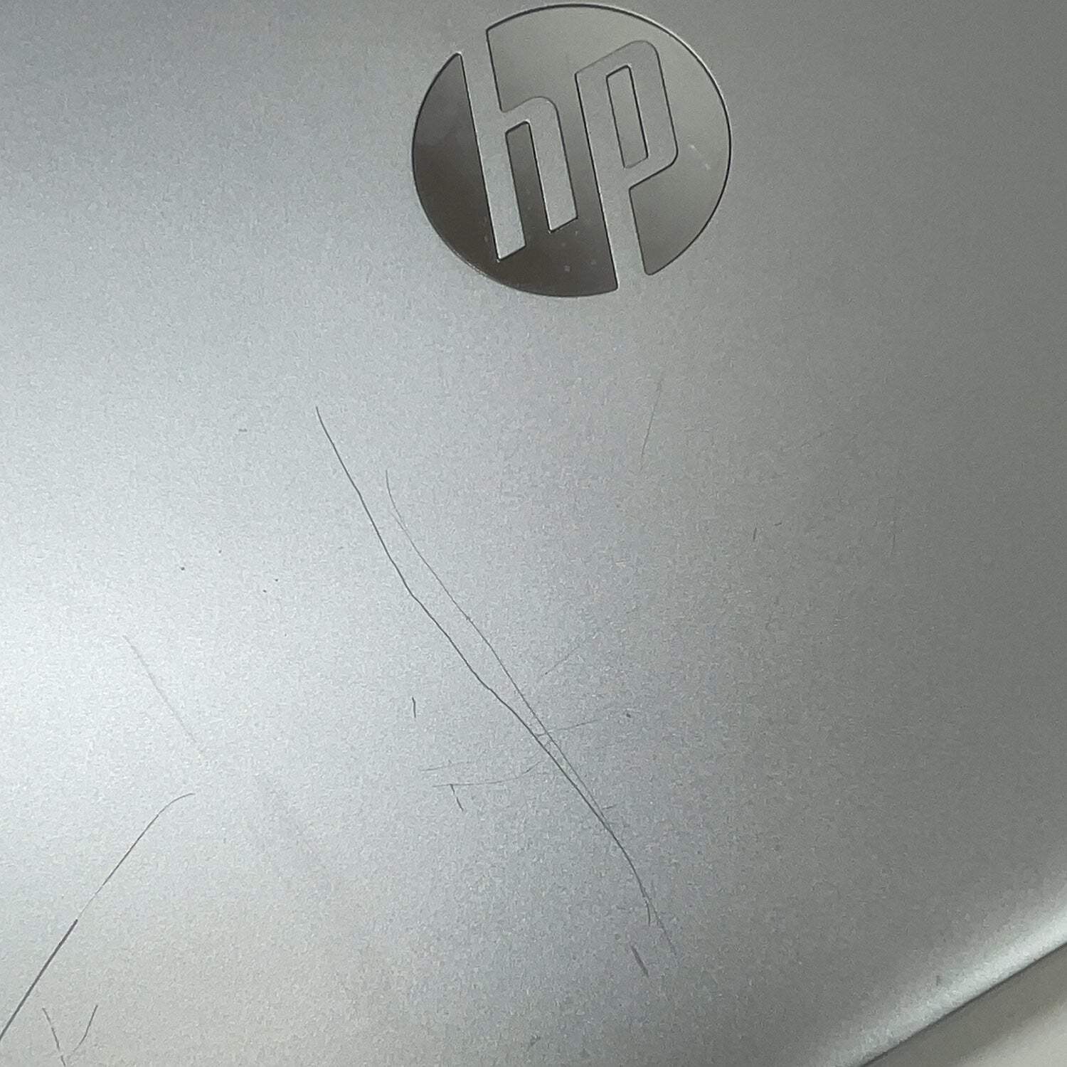 HP Laptop 15-EF1XXX 15.6″ Ryzen 3 3250U 2.6GHz 4GB RAM 256GB SSD