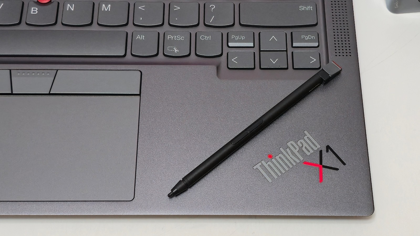 Lenovo ThinkPad X1 Yoga Gen 6 (i7-1185G7 CPU, 32 GB RAM 1 TB SSD) 14″ 4K Touch
