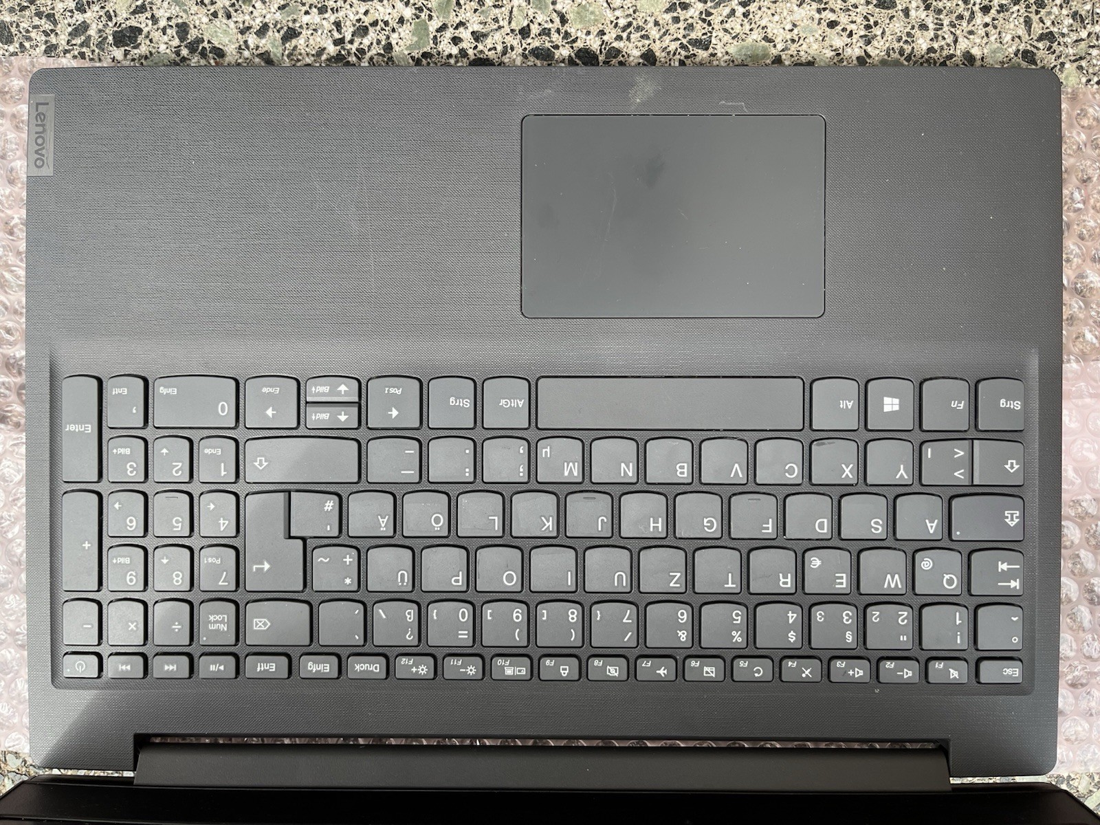 Lenovo Laptop V15 IGL 15.6 inch, Intel Celeron N4020, 8GB RAM, 256 SSD