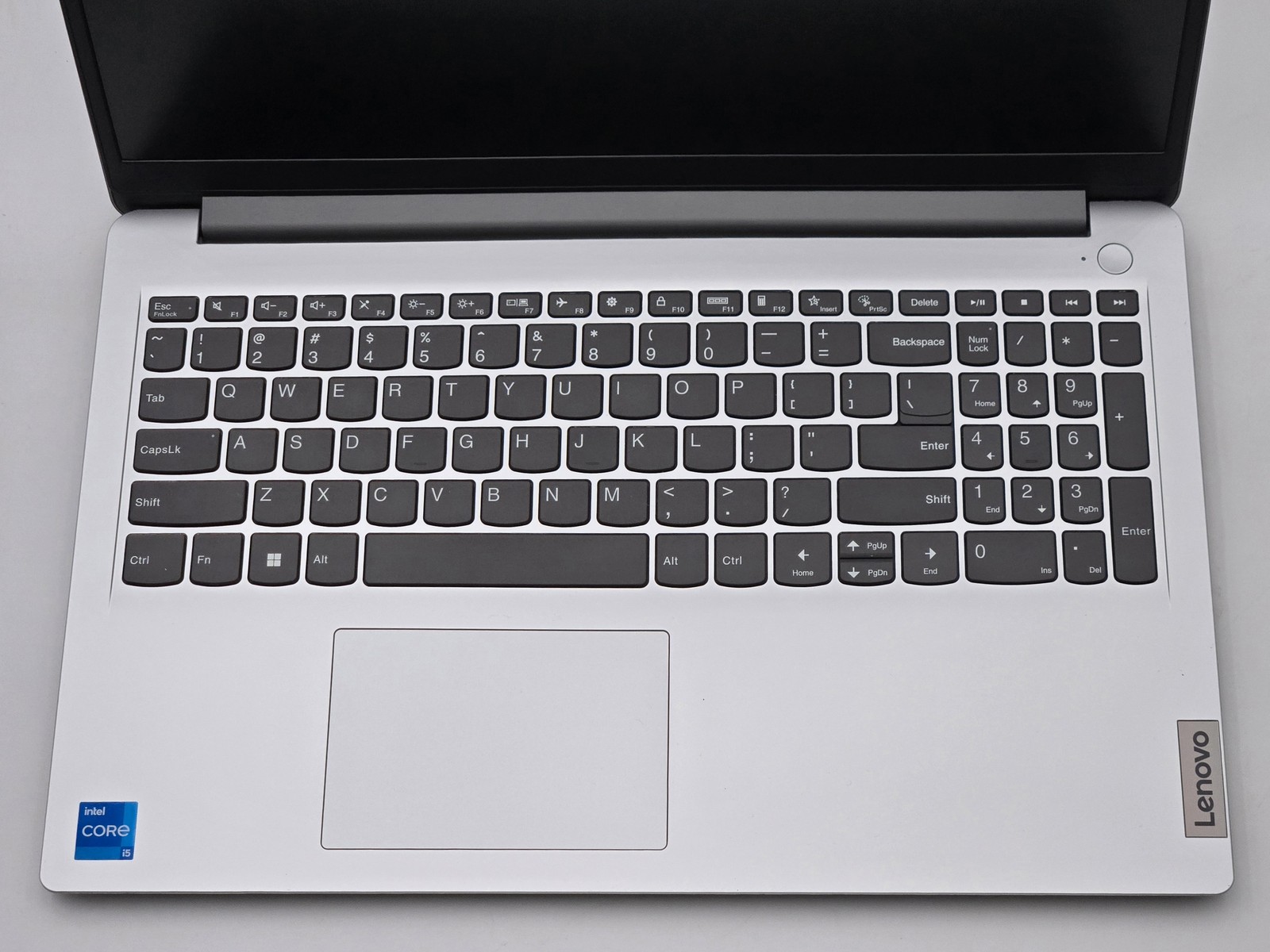 Lenovo IdeaPad 1 15IRU7 15″ FHD 13TH I5-1335U 512GB SSD 16GB W11 Webcam