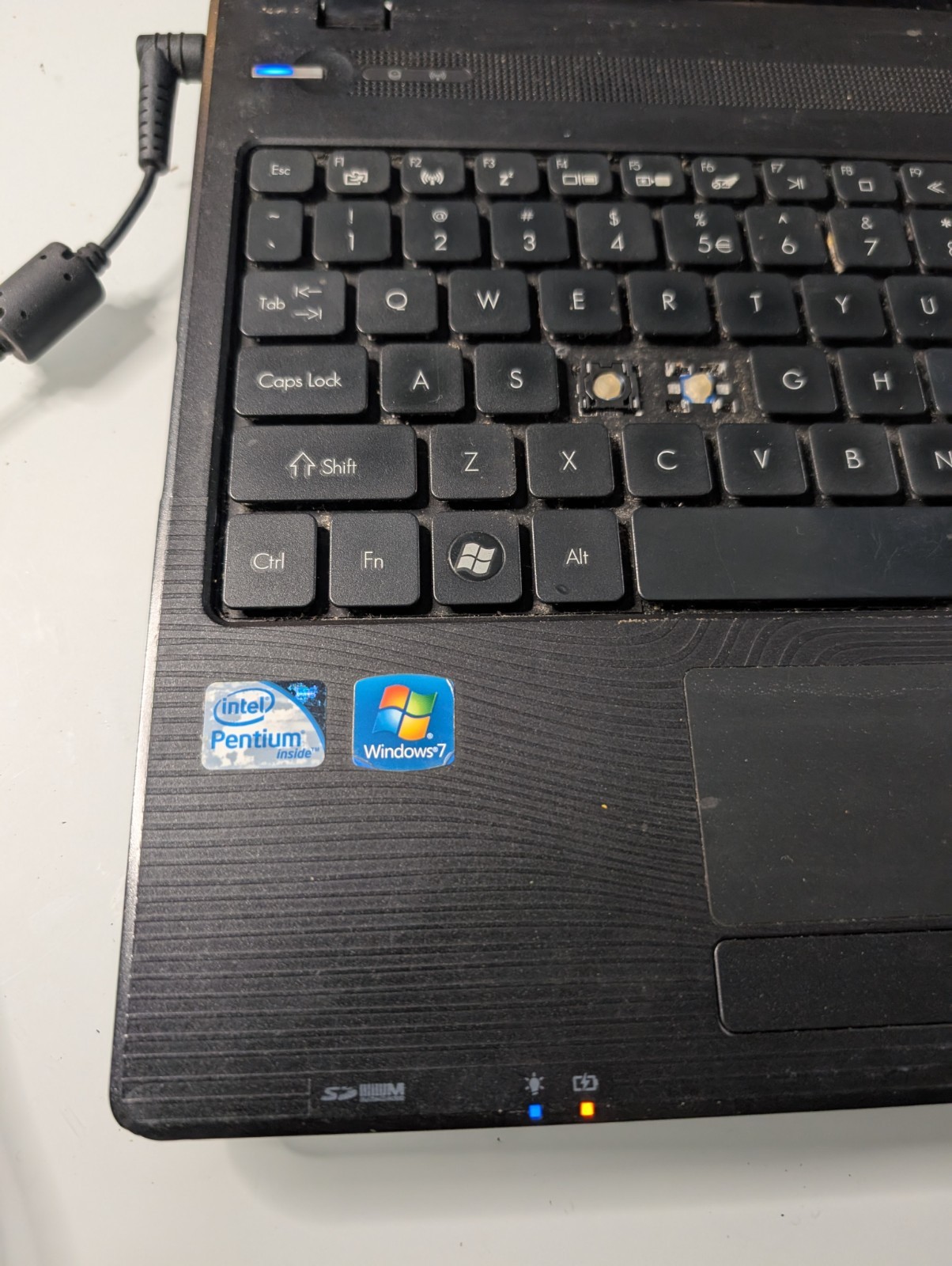 ​Gateway NV55C03u Laptop Black BROKEN SCREEN No Charger AS-IS For Parts
